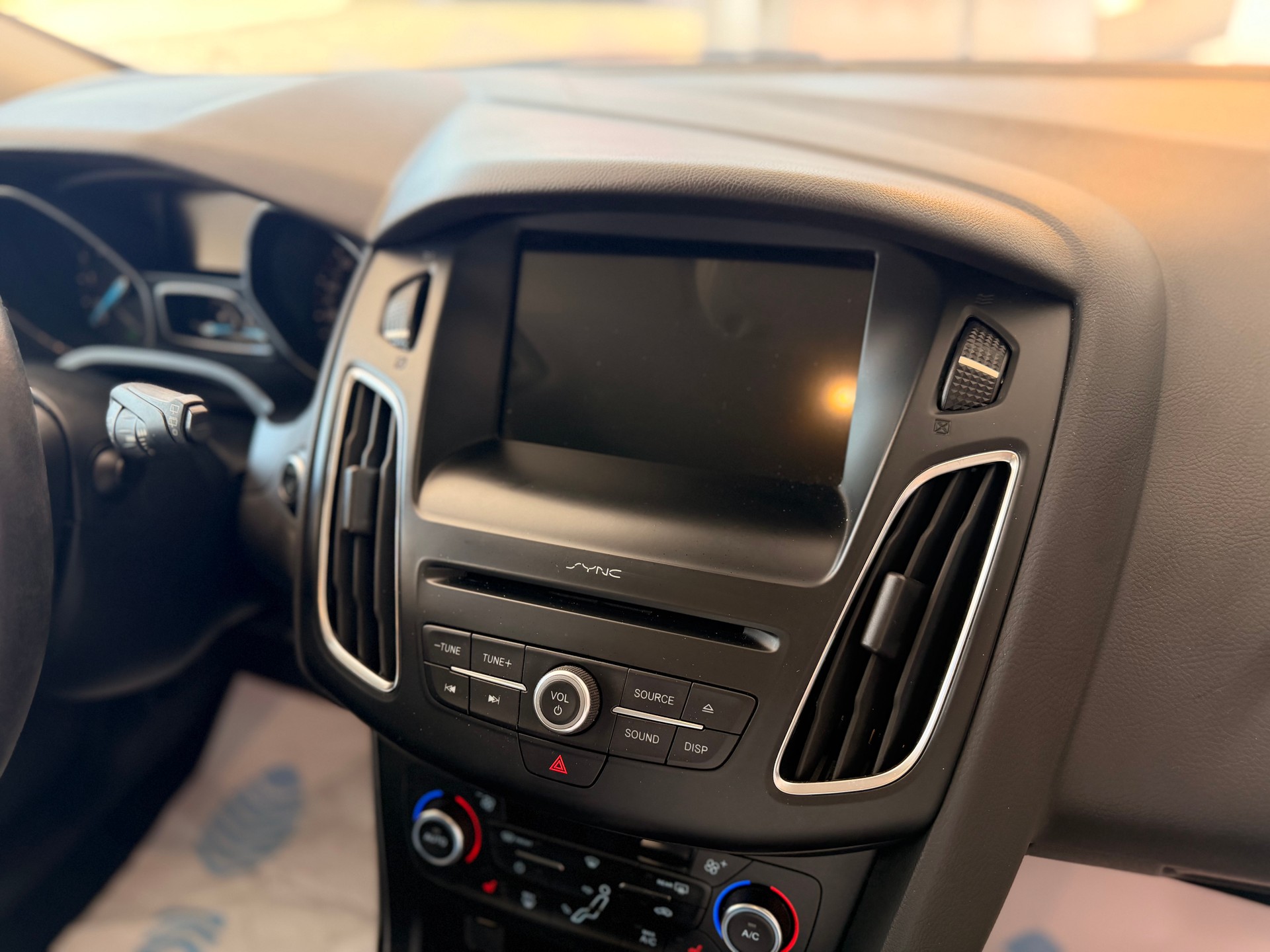 FORD Focus 2.0 TDCi Titanium Powershift-image-20