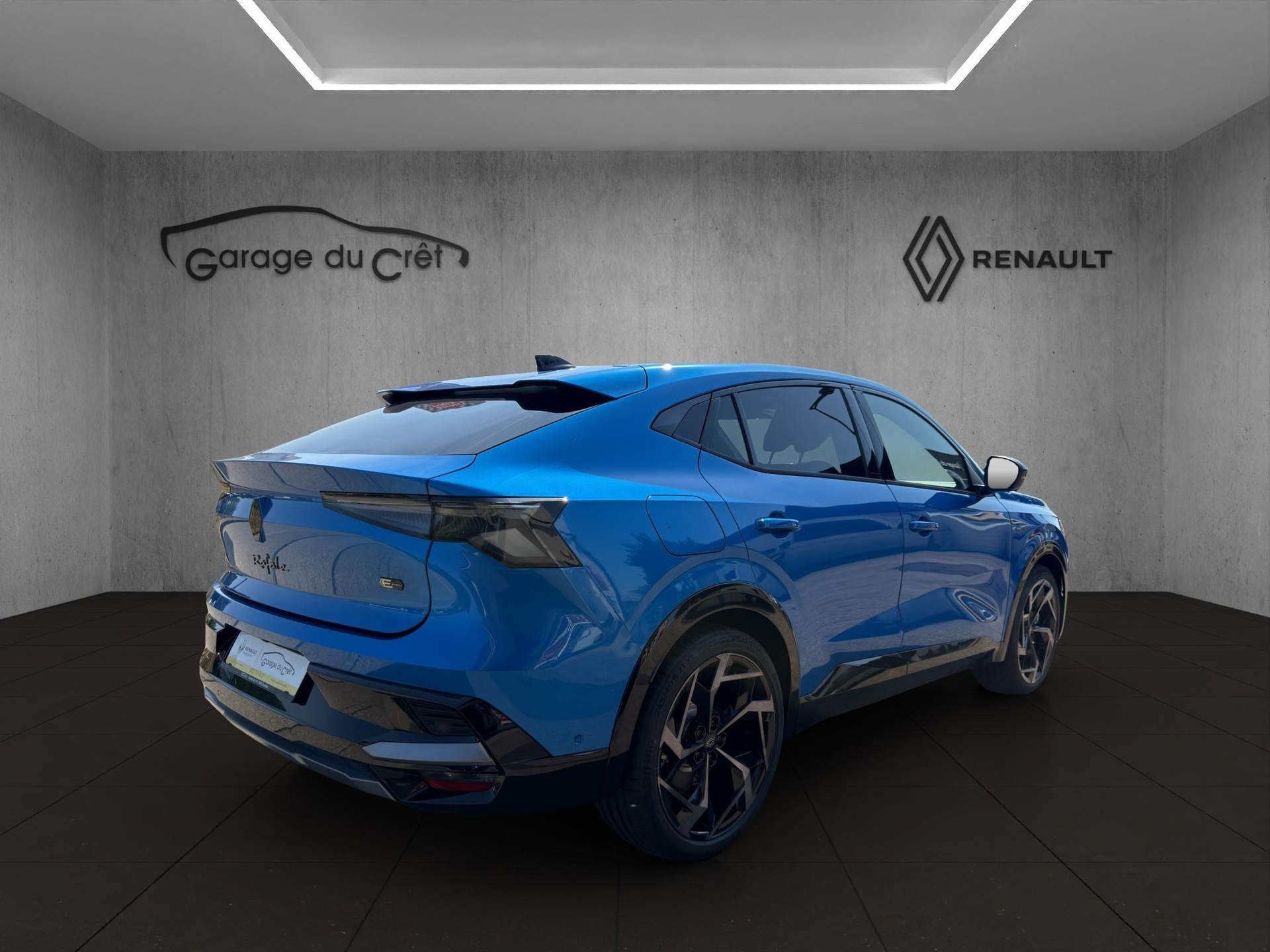 RENAULT Rafale 1.2 E-Tech Plug-in Atelier Alpine-image-4