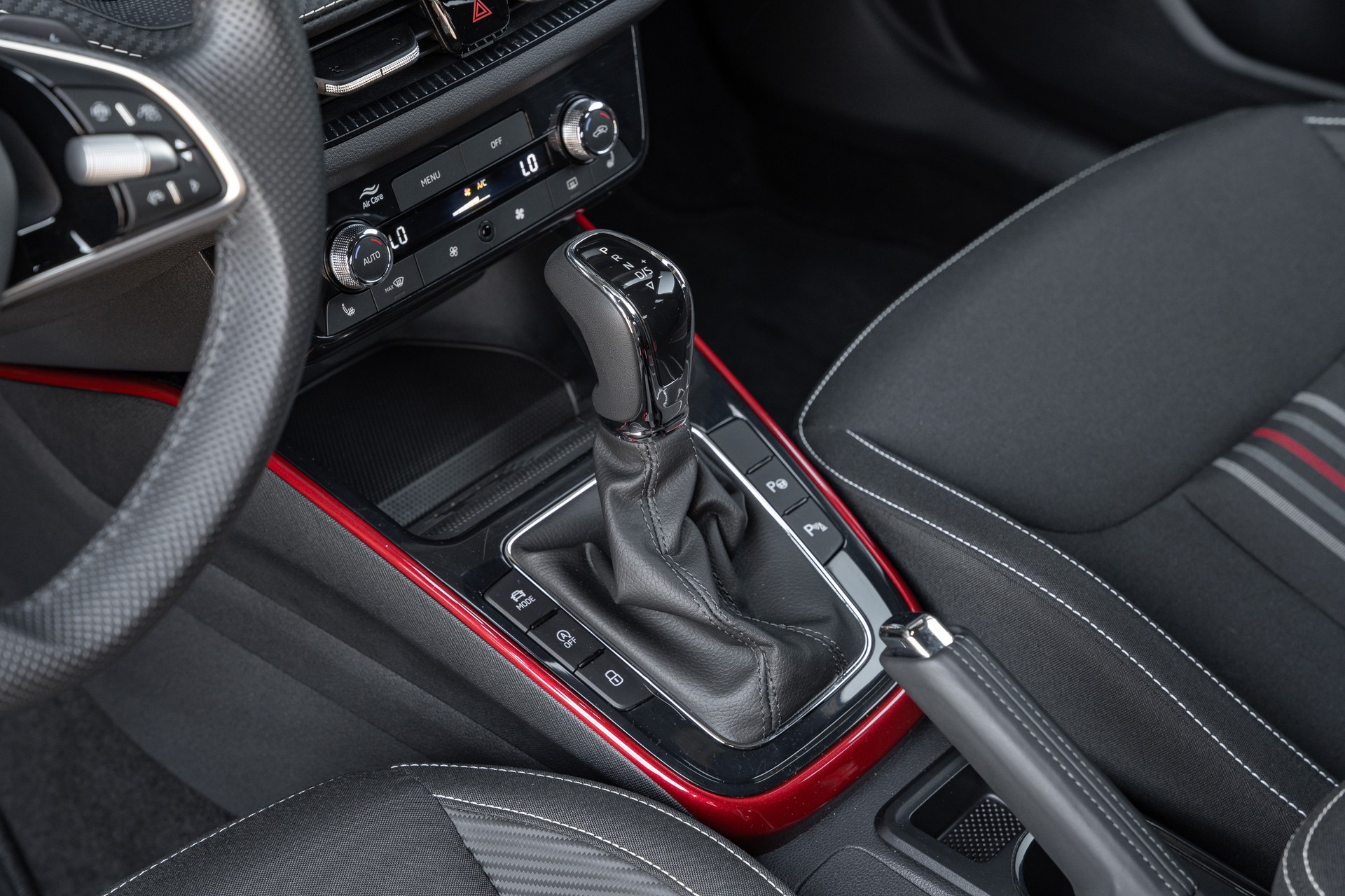 SKODA Fabia 1.5 TSI Monte Carlo DSG-image-19