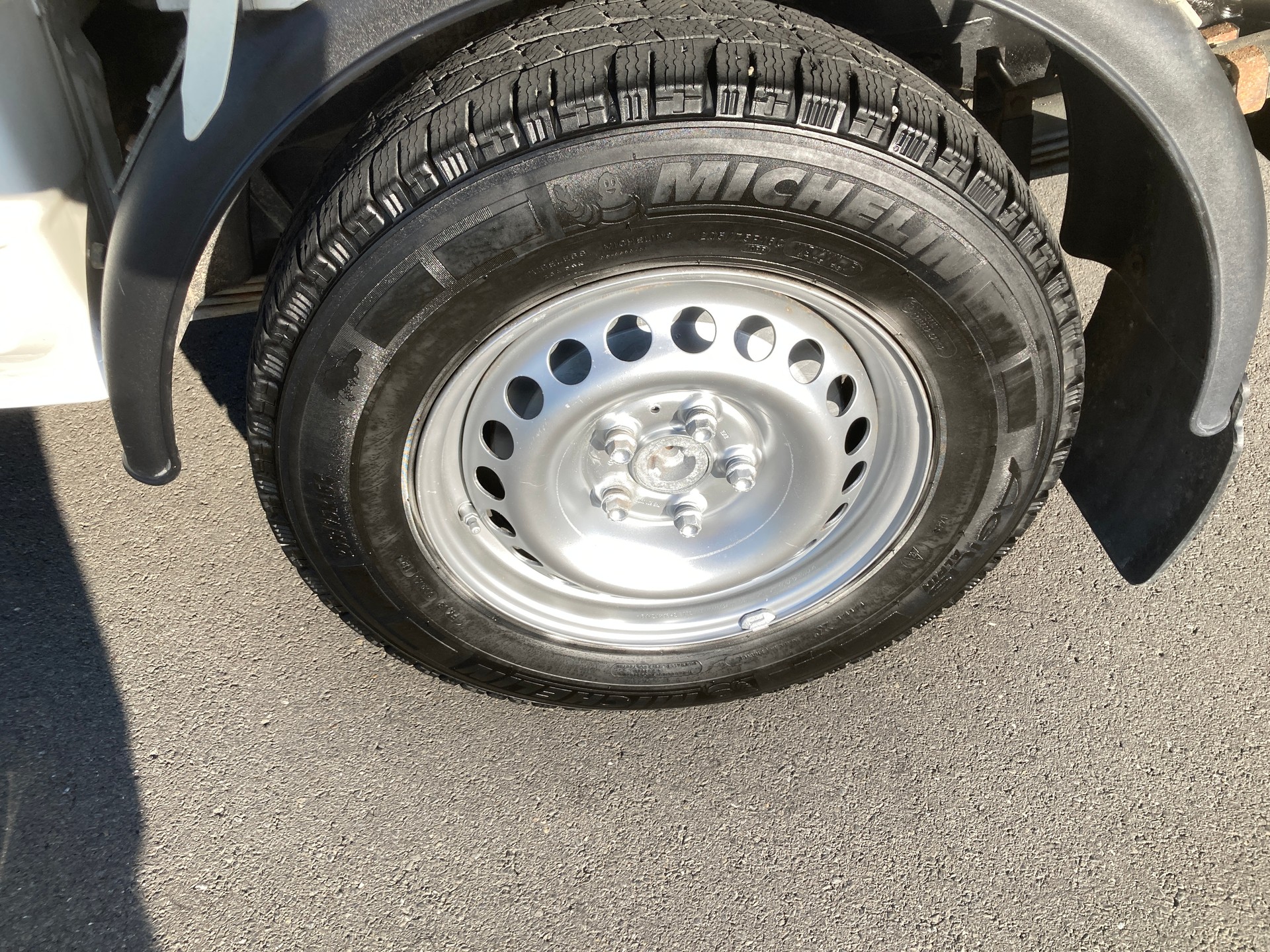 VW Amarok 2.0 BiTDI Startline 4Motion permanent A mit Anhänherkupplung-image-6