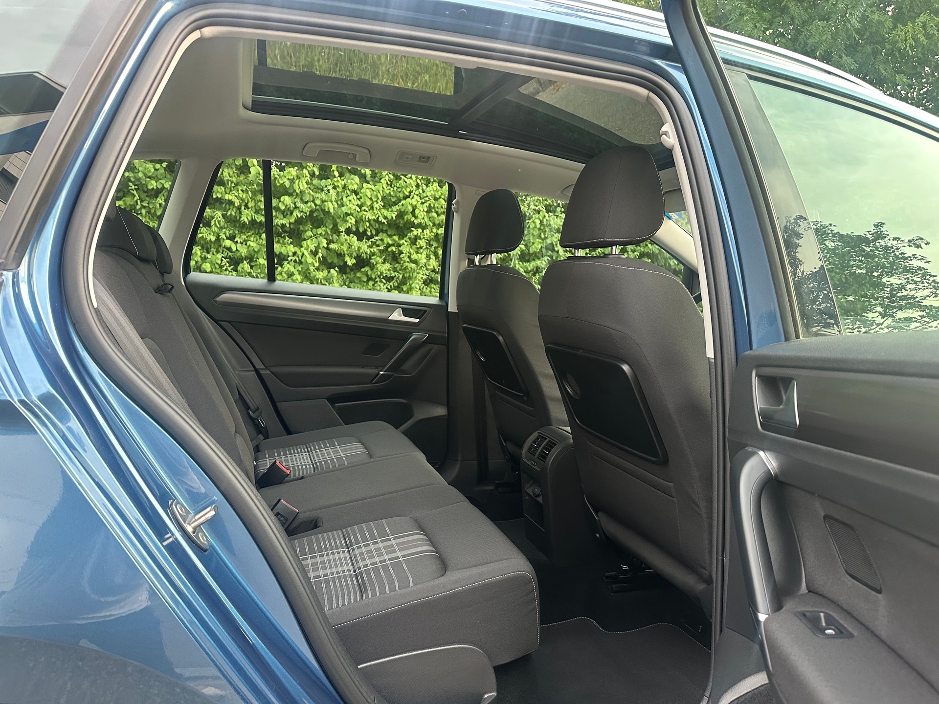 VW Golf Sportsvan 1.4 TSI Lounge DSG-image-10