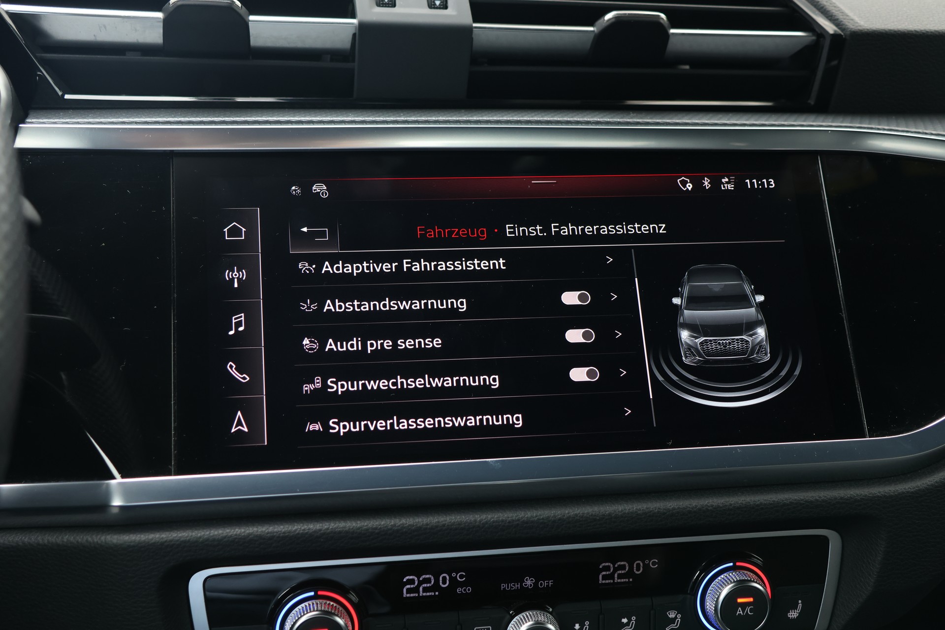 AUDI Q3 Sportback 40 TFSI S line quattro S-tronic (CH)-image-23