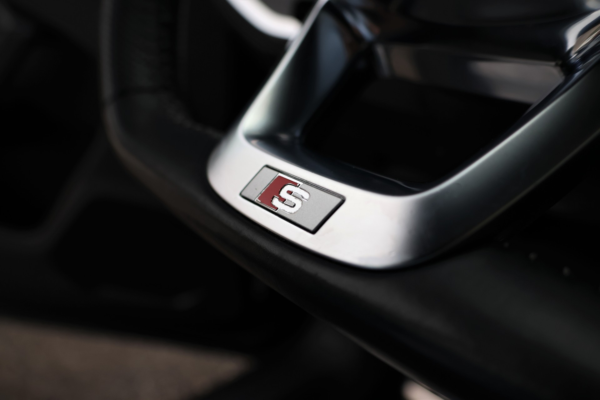 AUDI Q3 Sportback 40 TFSI S line quattro S-tronic (CH)-image-18