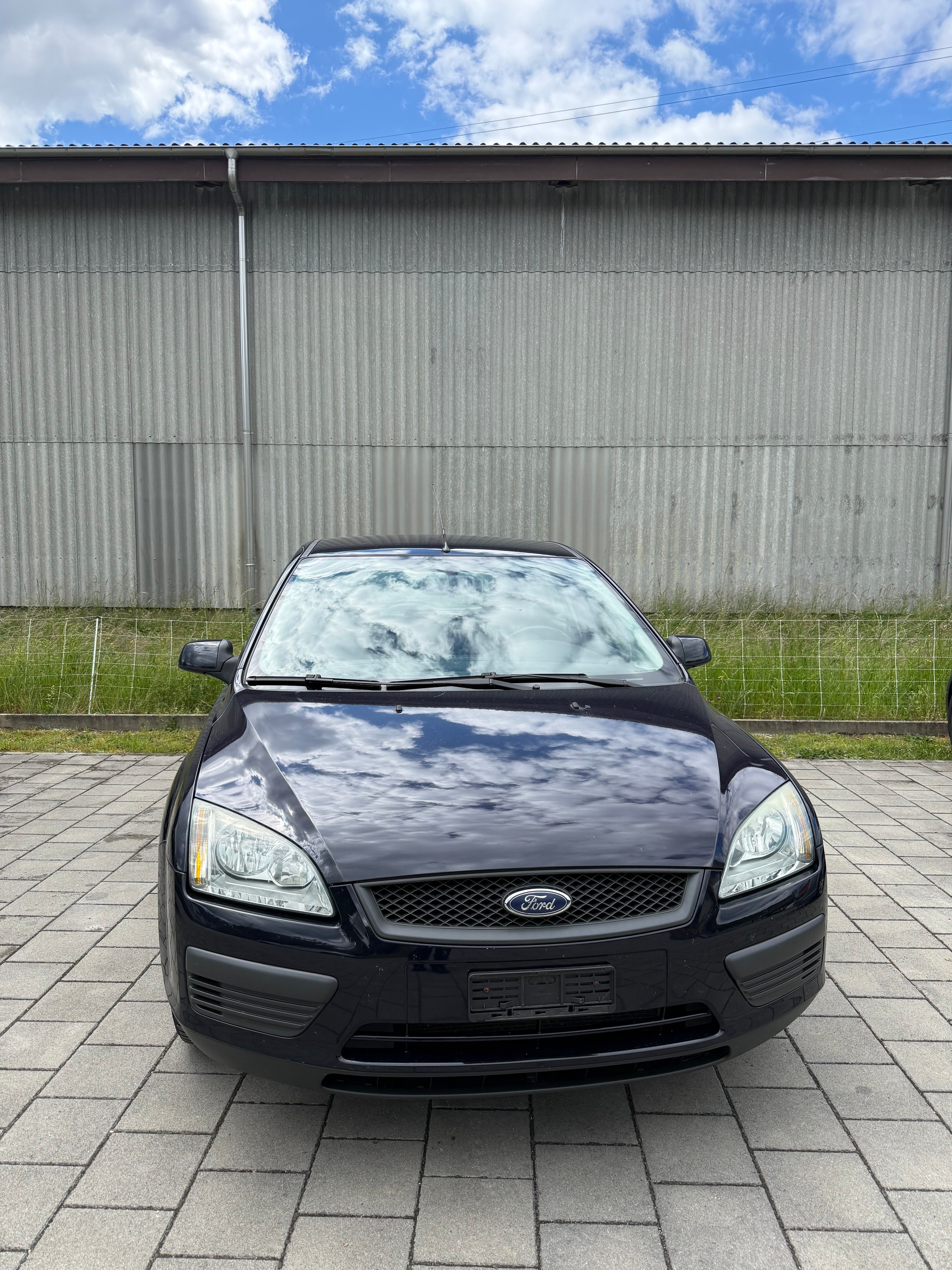 FORD 1.6i 16V Ti-VCT Titanium-image-0