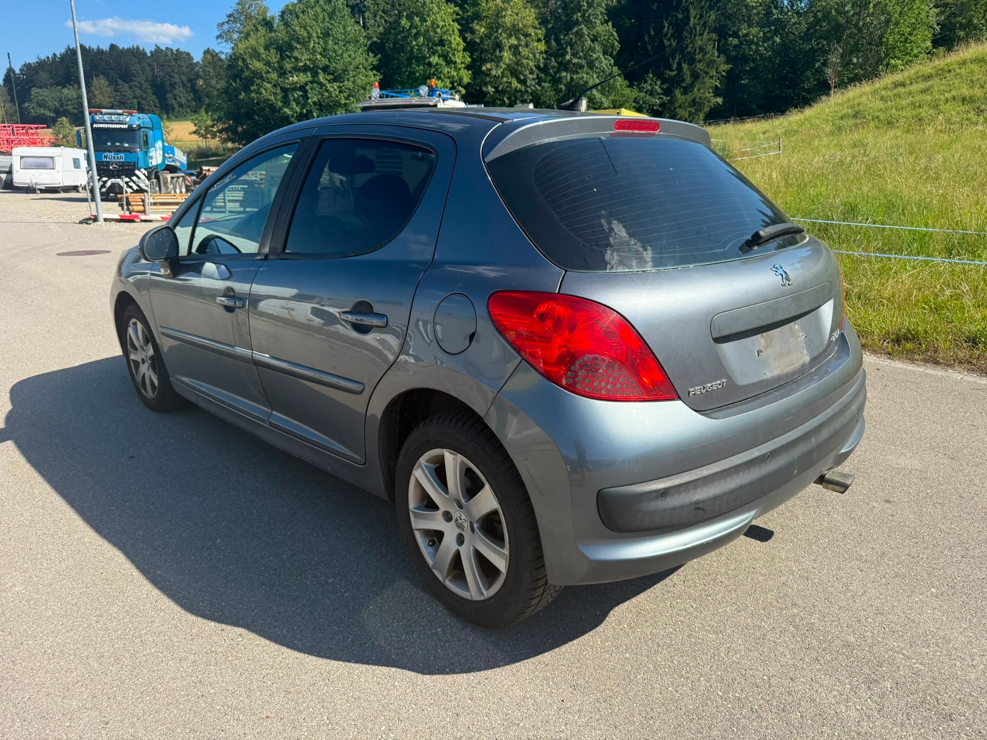 PEUGEOT 207 1.6 HDI XSI-image-6