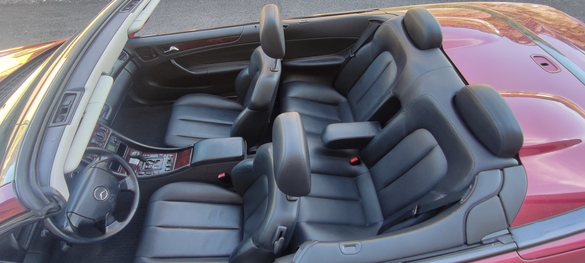 MERCEDES-BENZ CLK 320 Elégance Automatic-image-17