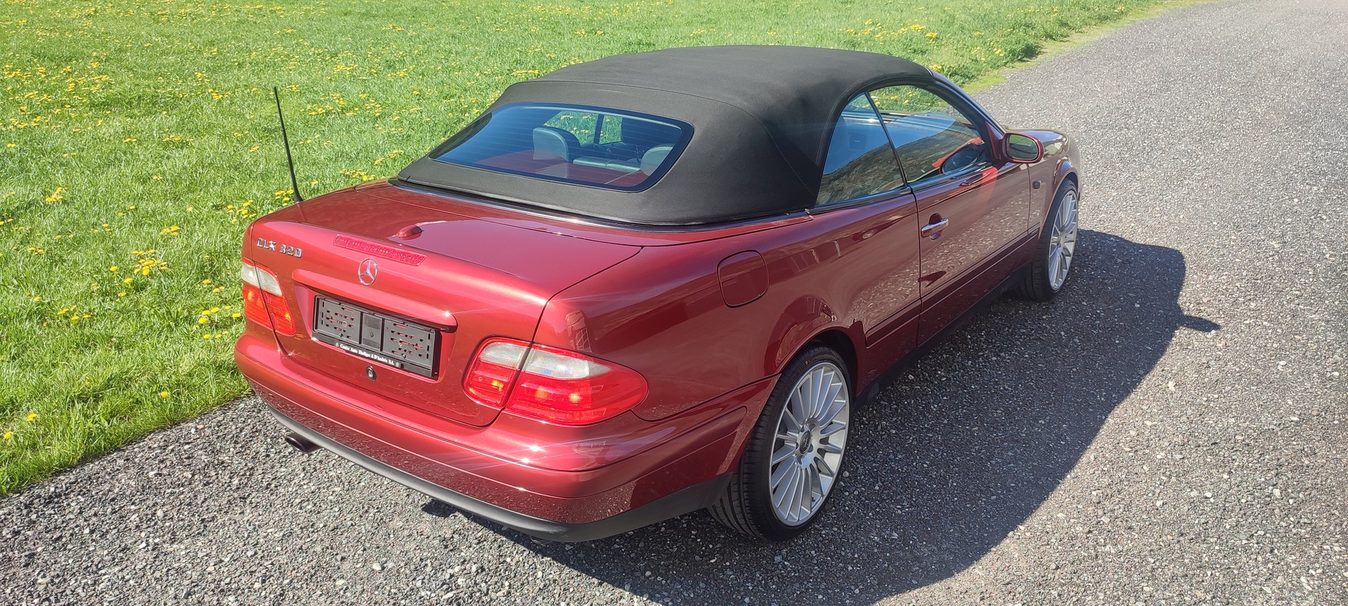 MERCEDES-BENZ CLK 320 Elégance Automatic-image-12