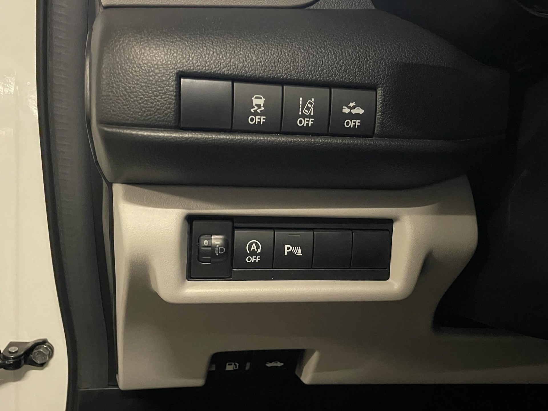 SUZUKI Swift 1.2 Tradizio Top Hybrid-image-12