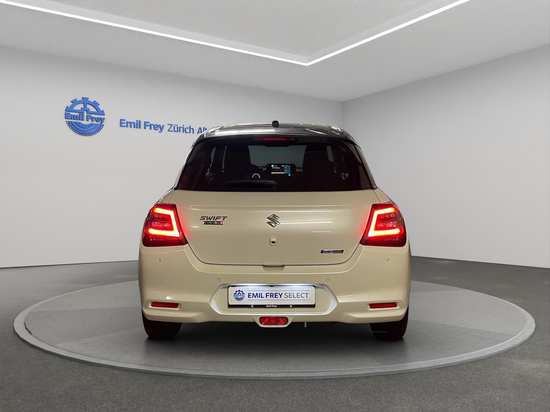 SUZUKI Swift 1.2 Tradizio Top Hybrid-image-4