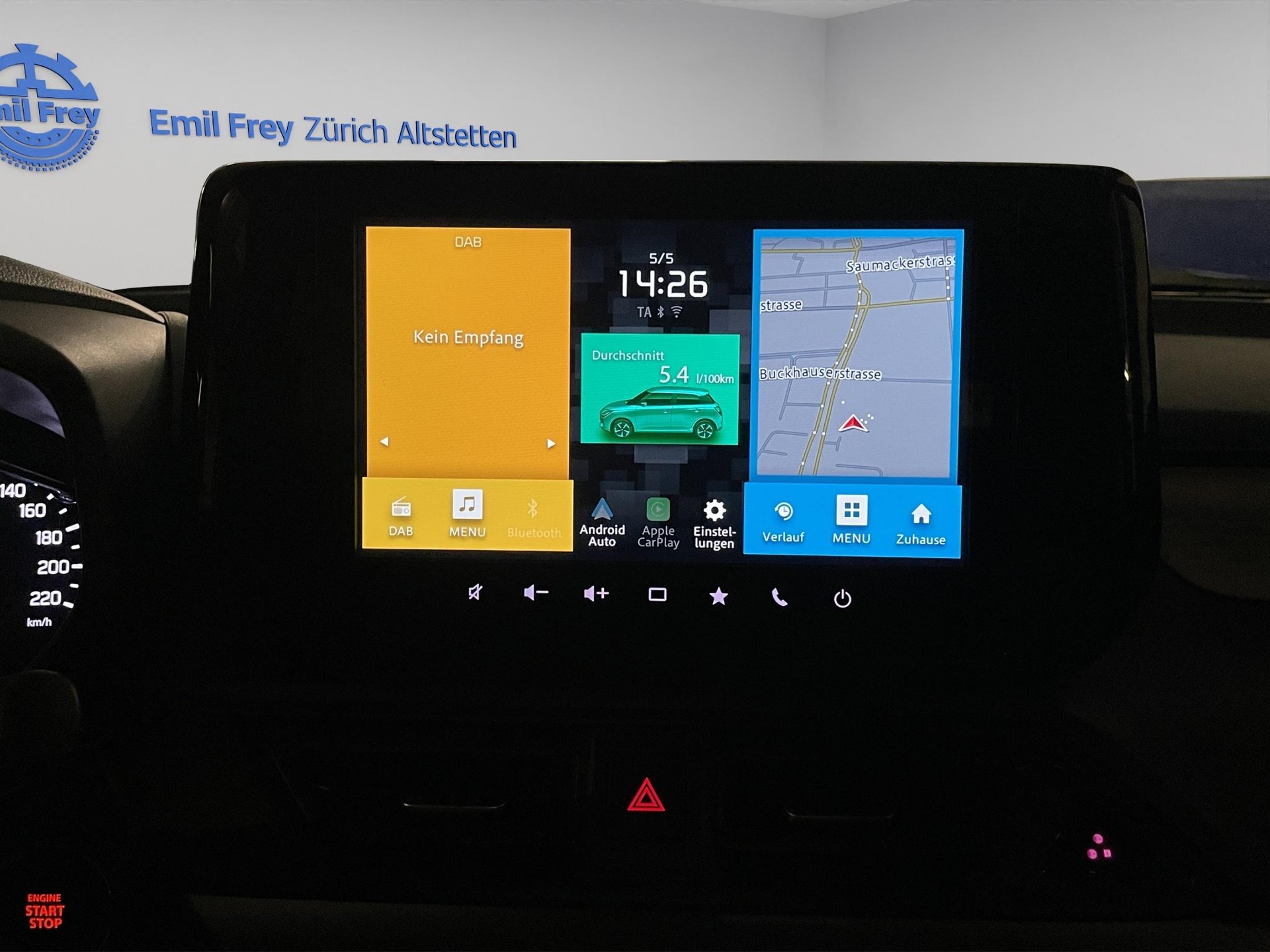 SUZUKI Swift 1.2 Tradizio Top Hybrid-image-9