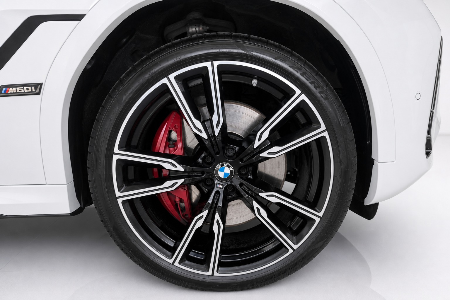 BMW X6 M60i M Sport Pro xDrive 48V Steptronic-image-3
