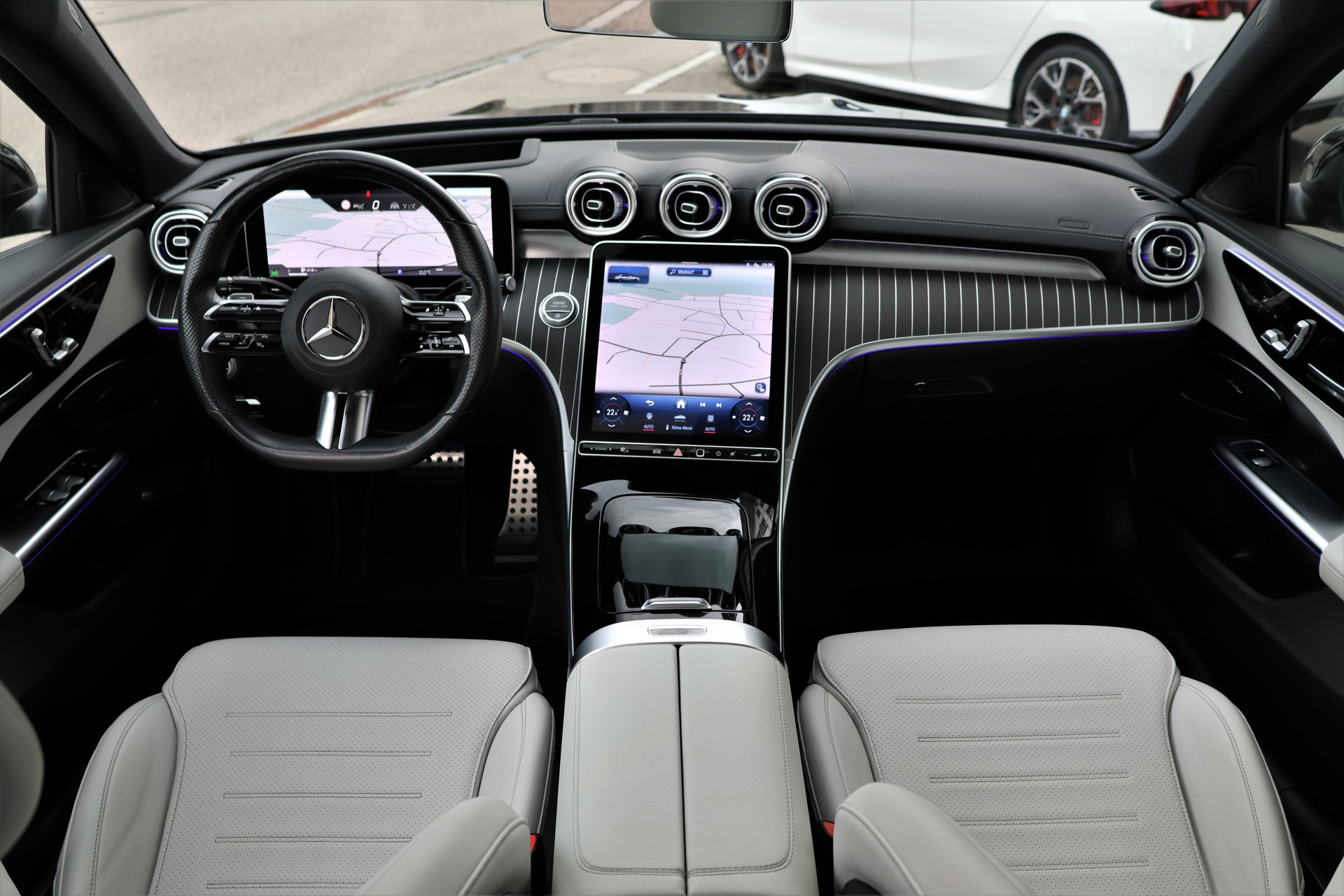 MERCEDES-BENZ C 220 d 4Matic AMG Line (CH)-image-16