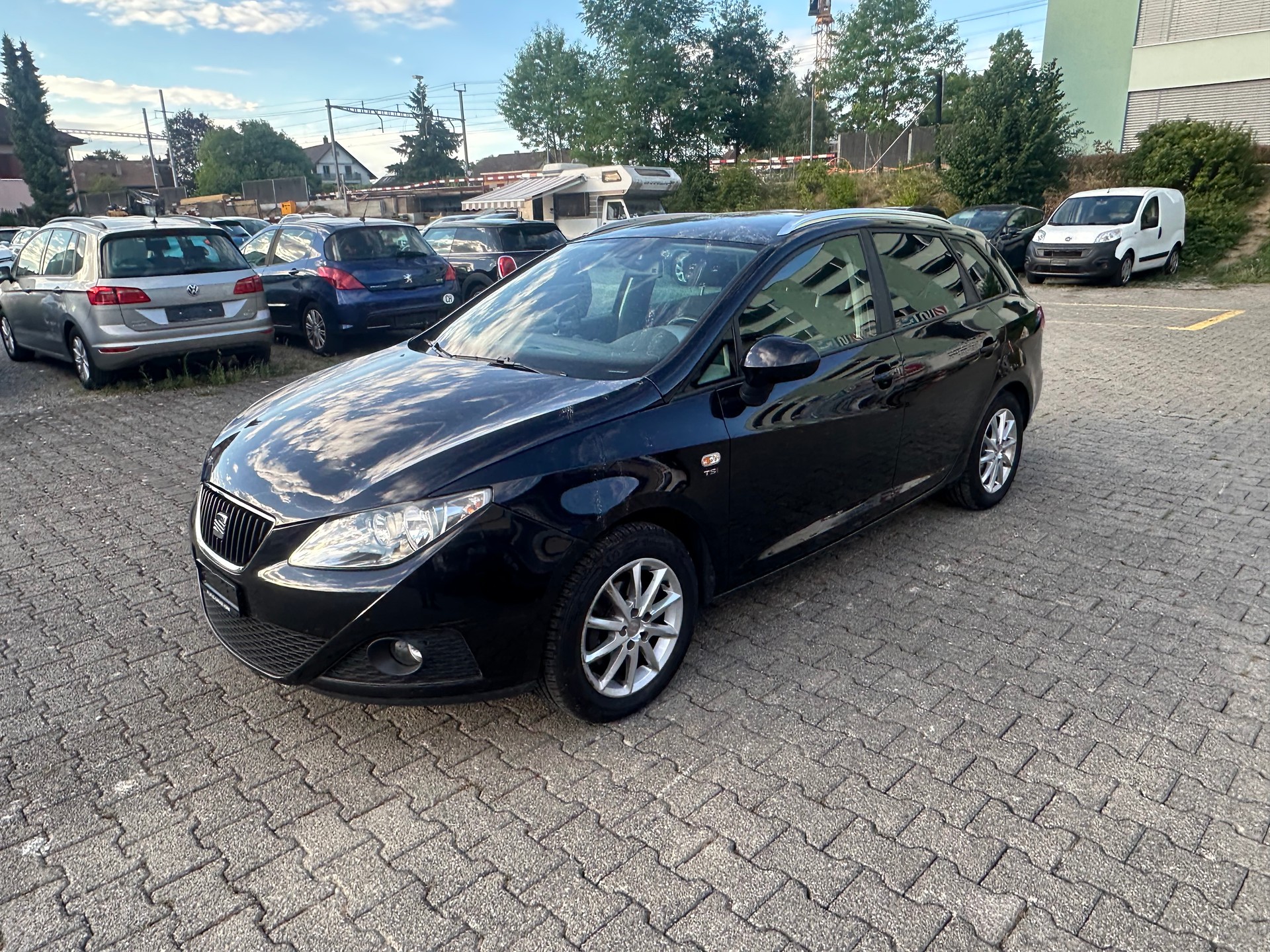 SEAT Ibiza ST 1.2 TSI Sport DSG-image-1