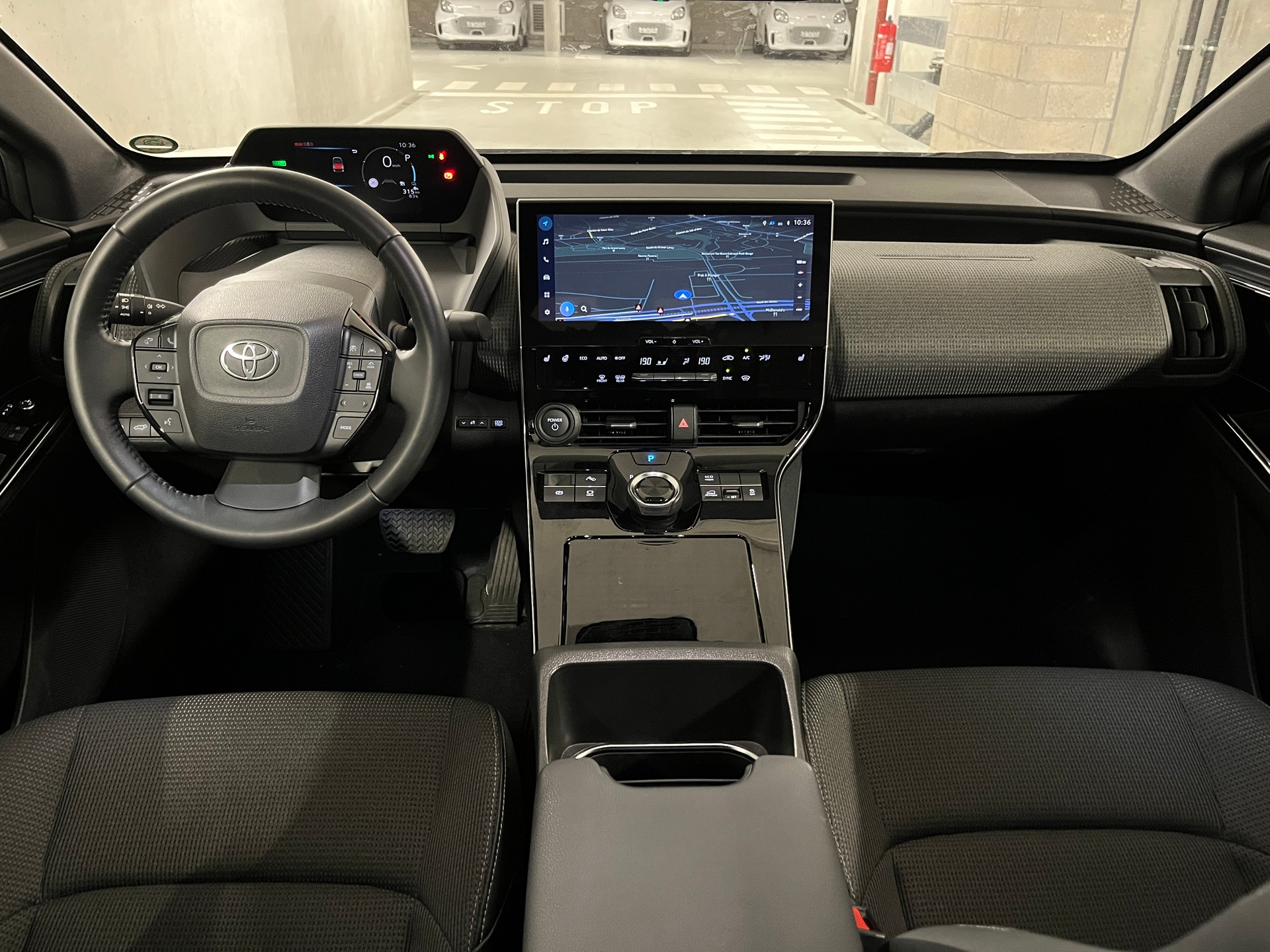 TOYOTA bZ4X Style 71,4 kWh 4WD-image-8