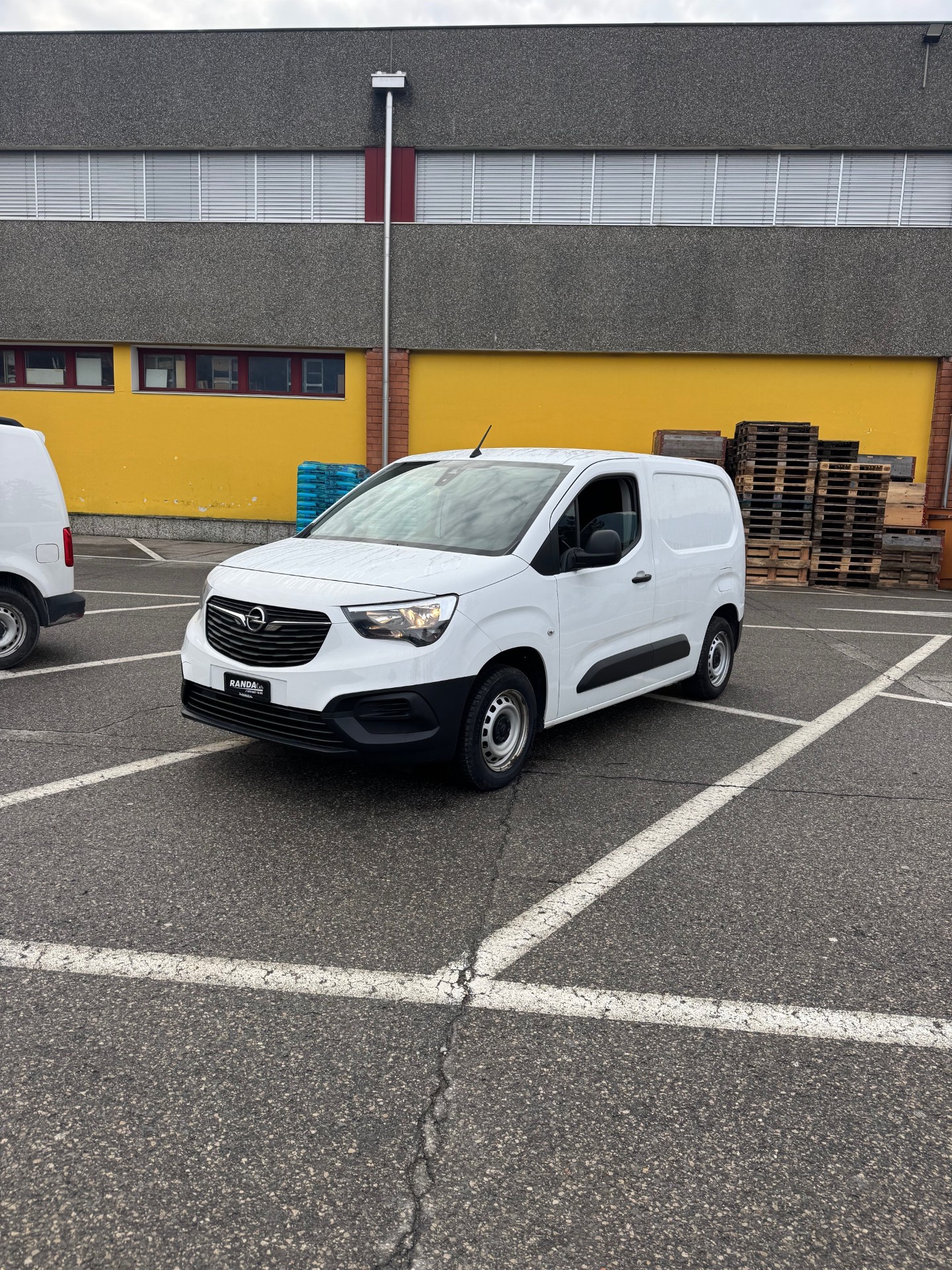 OPEL Combo 1.2 Cargo Basic start/stop-image-0