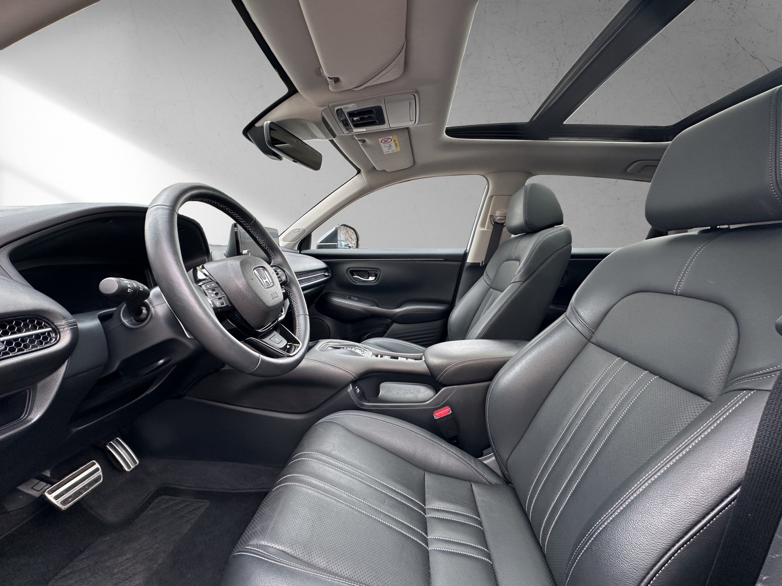 HONDA ZR-V 2.0i MMD Hybrid Advance Automatic-image-9