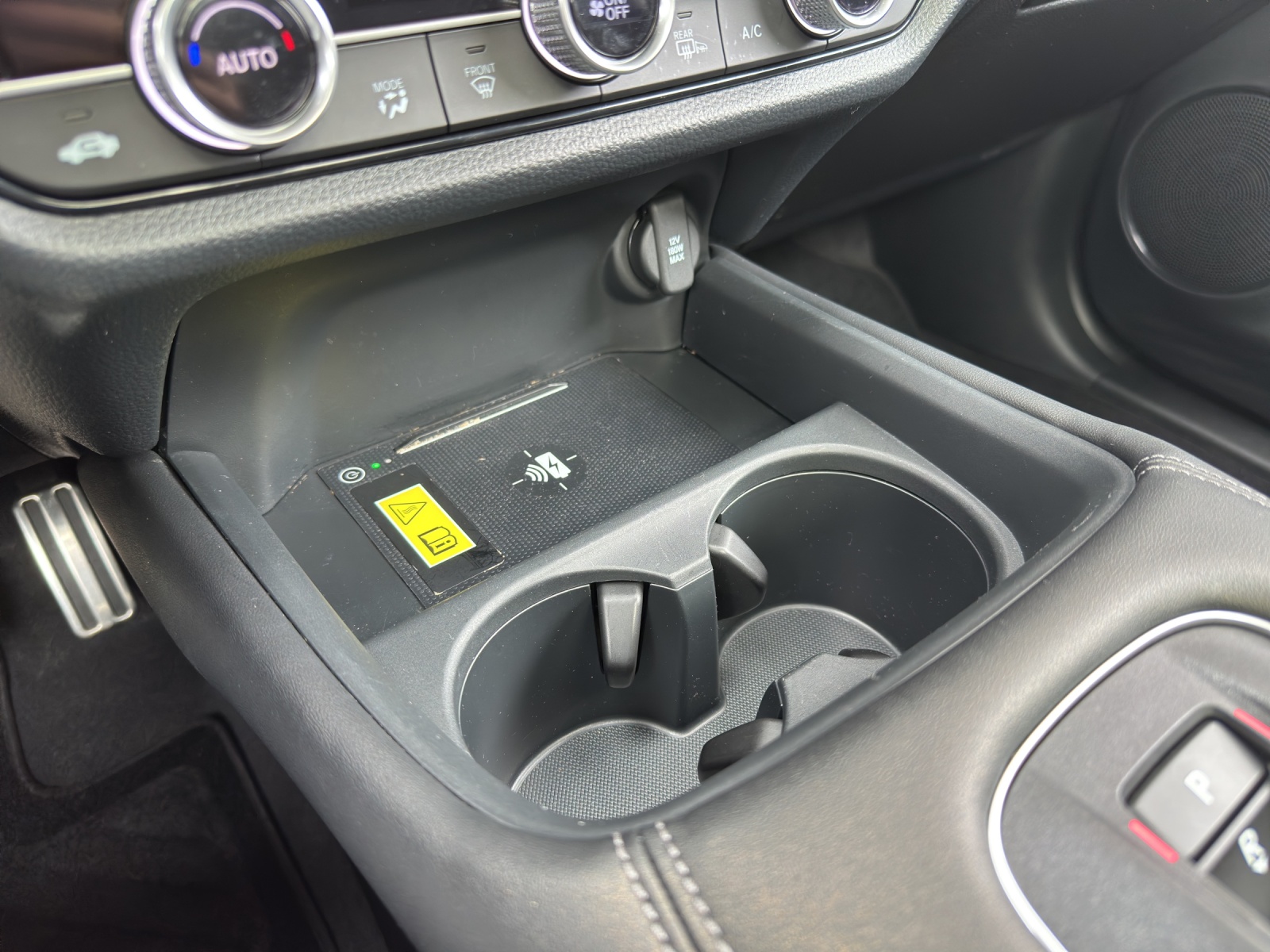 HONDA ZR-V 2.0i MMD Hybrid Advance Automatic-image-8