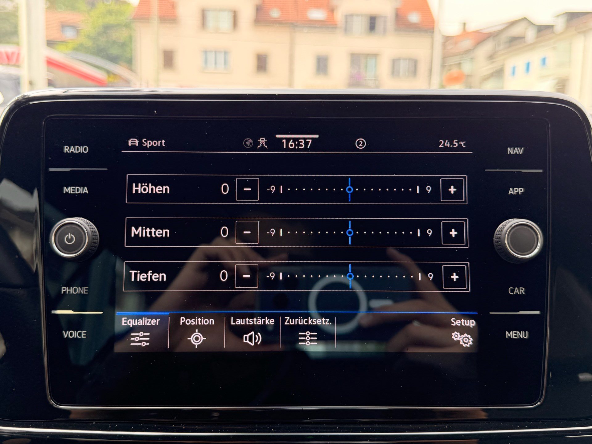 VW T-Roc CABRIOLET 1.5 TSI 150PS R-LINE *** KARMANN EDITION & 5 JAHRE VW WERKSGARANTIE ***-image-19