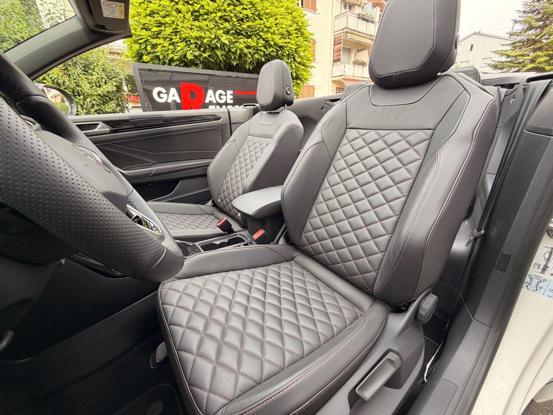 VW T-Roc CABRIOLET 1.5 TSI 150PS R-LINE *** KARMANN EDITION & 5 JAHRE VW WERKSGARANTIE ***-image-7