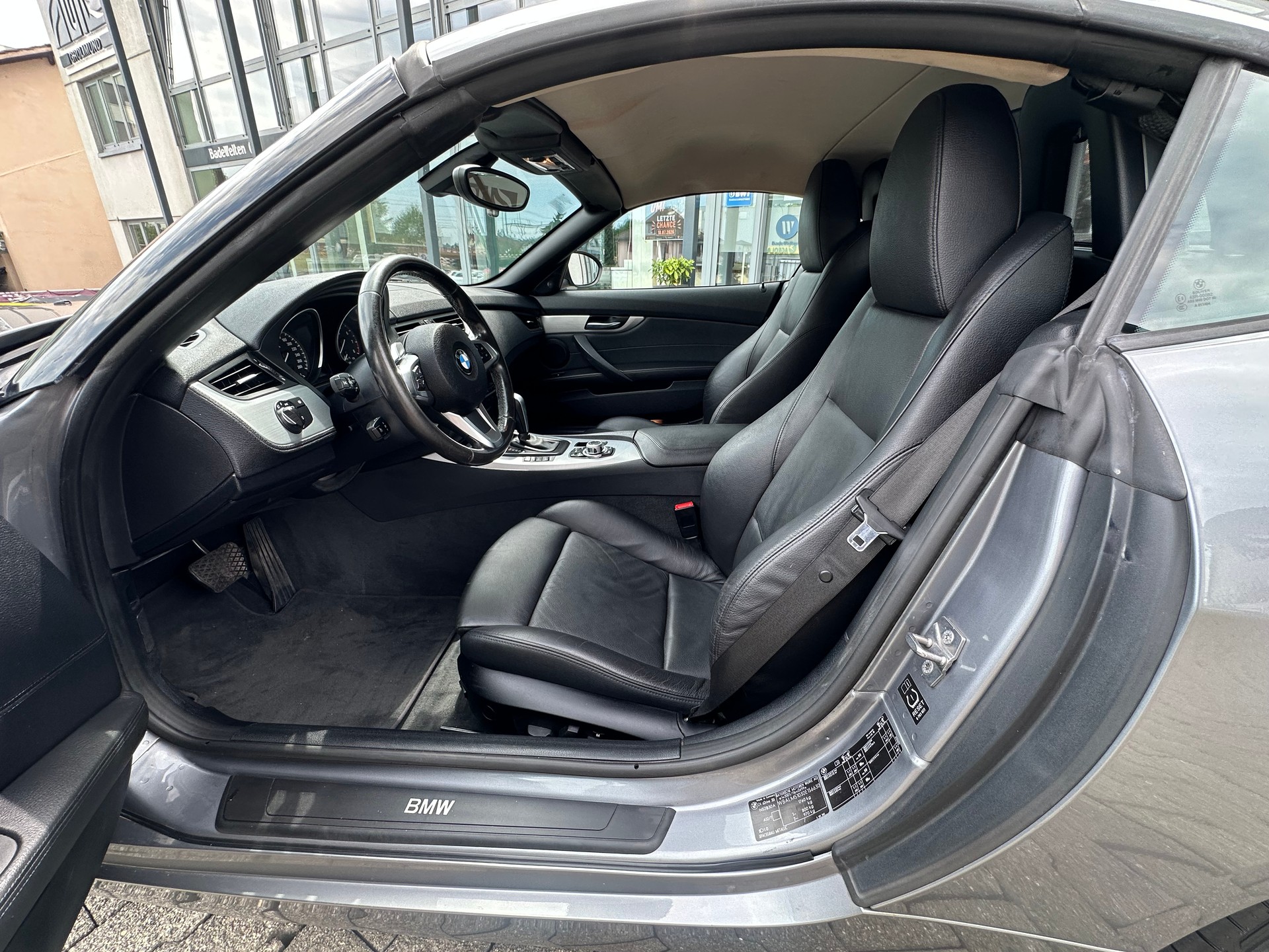 BMW Z4 sDrive30i Steptronic-image-9