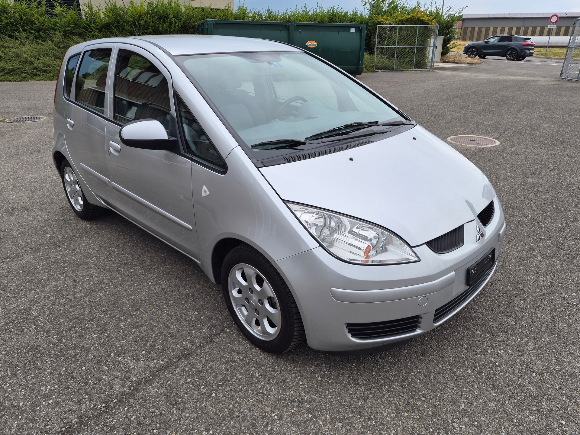 MITSUBISHI Colt 1.3 16V Invite-image-3