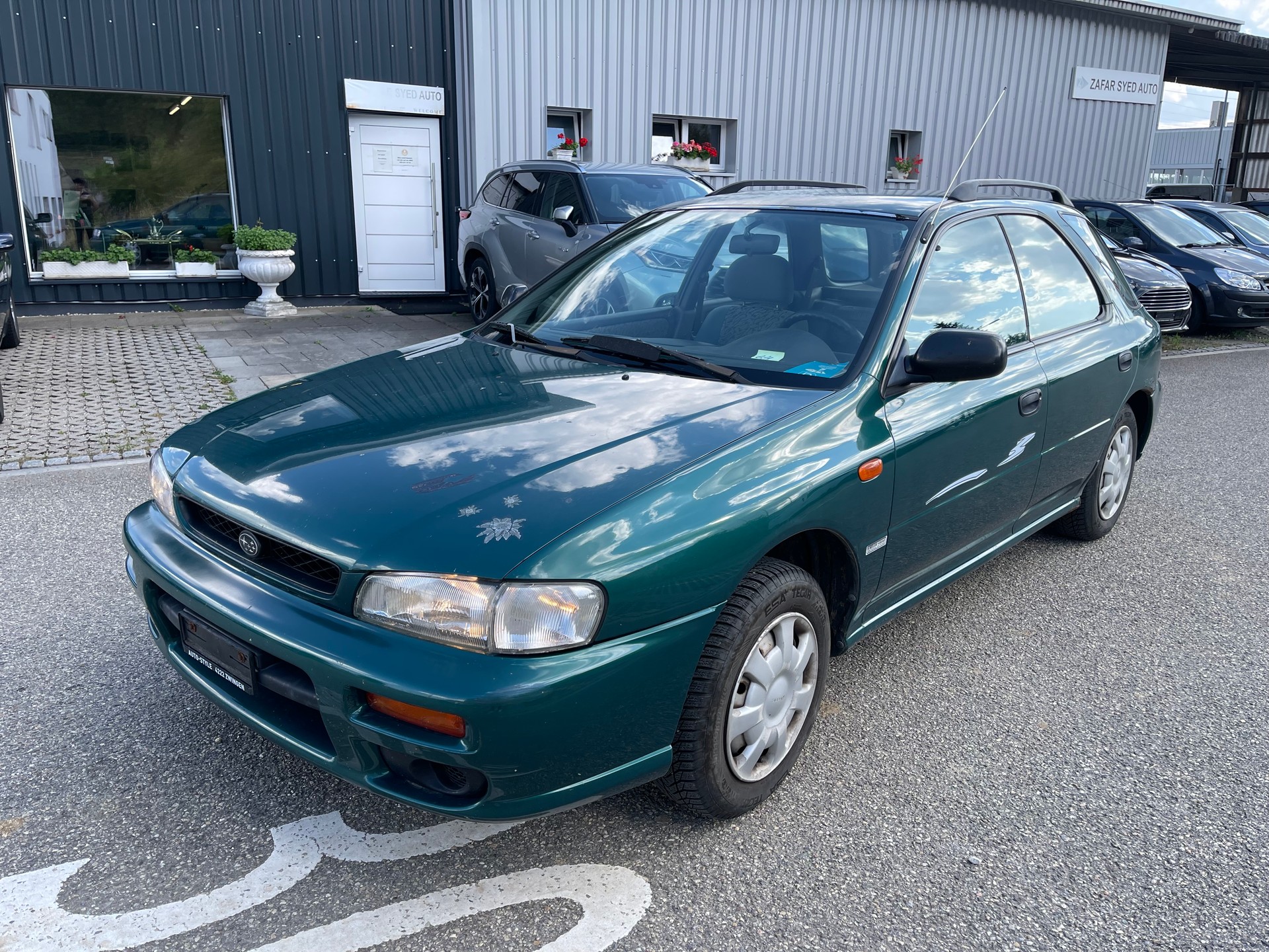 SUBARU Impreza 1.6-image-0