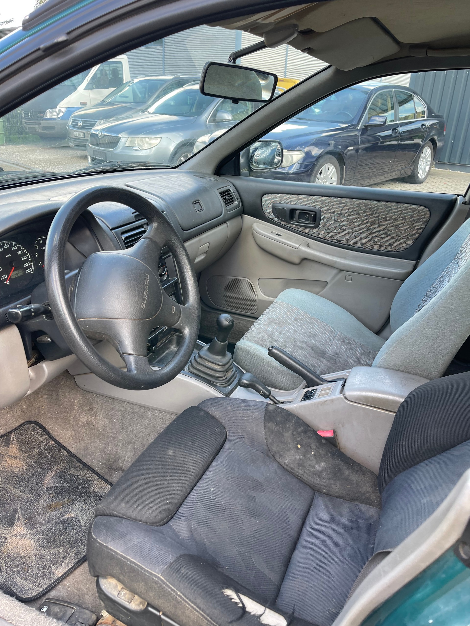 SUBARU Impreza 1.6-image-10