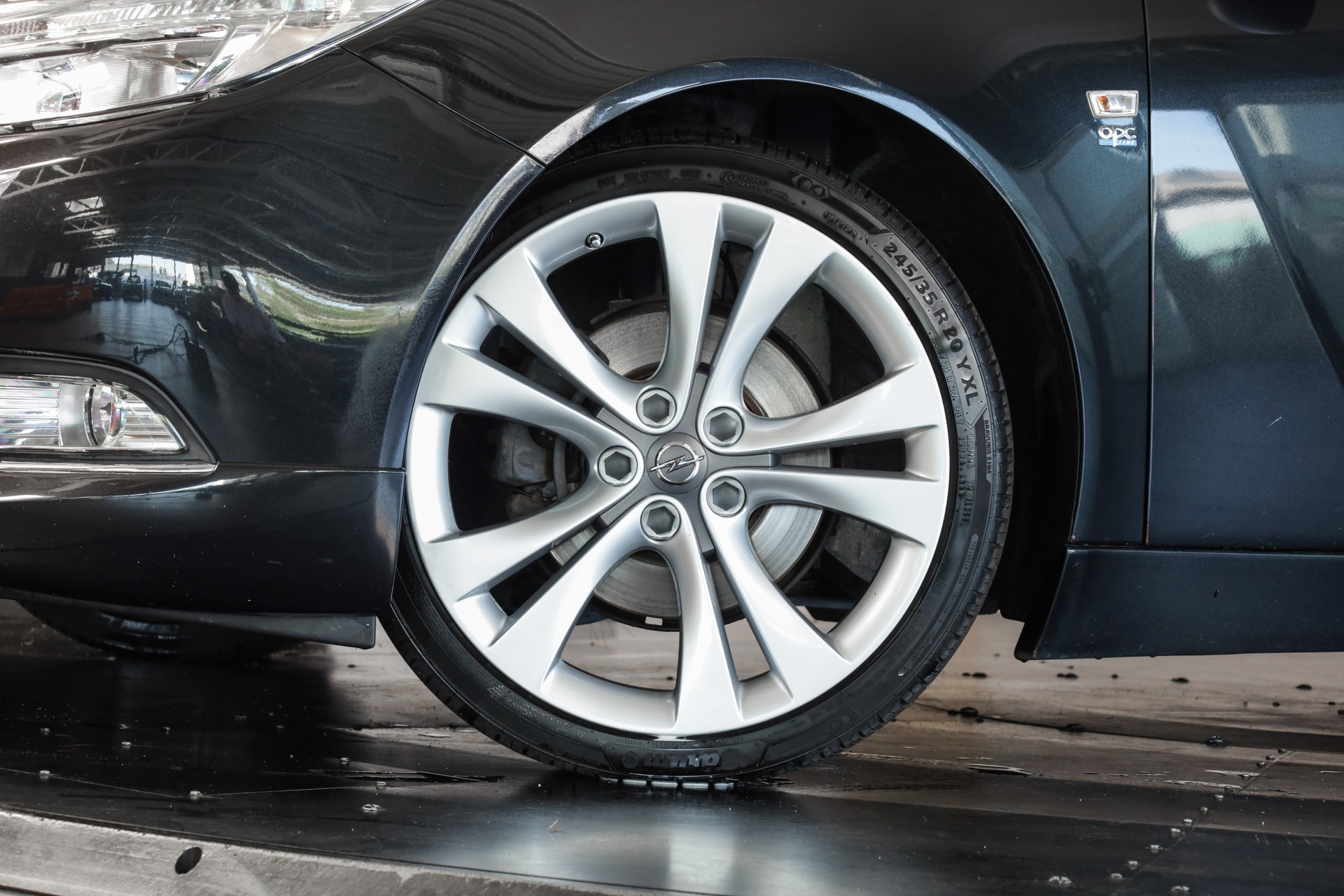 OPEL Insignia ST 2.0 Turbo Sport 4WD Aut.-image-4
