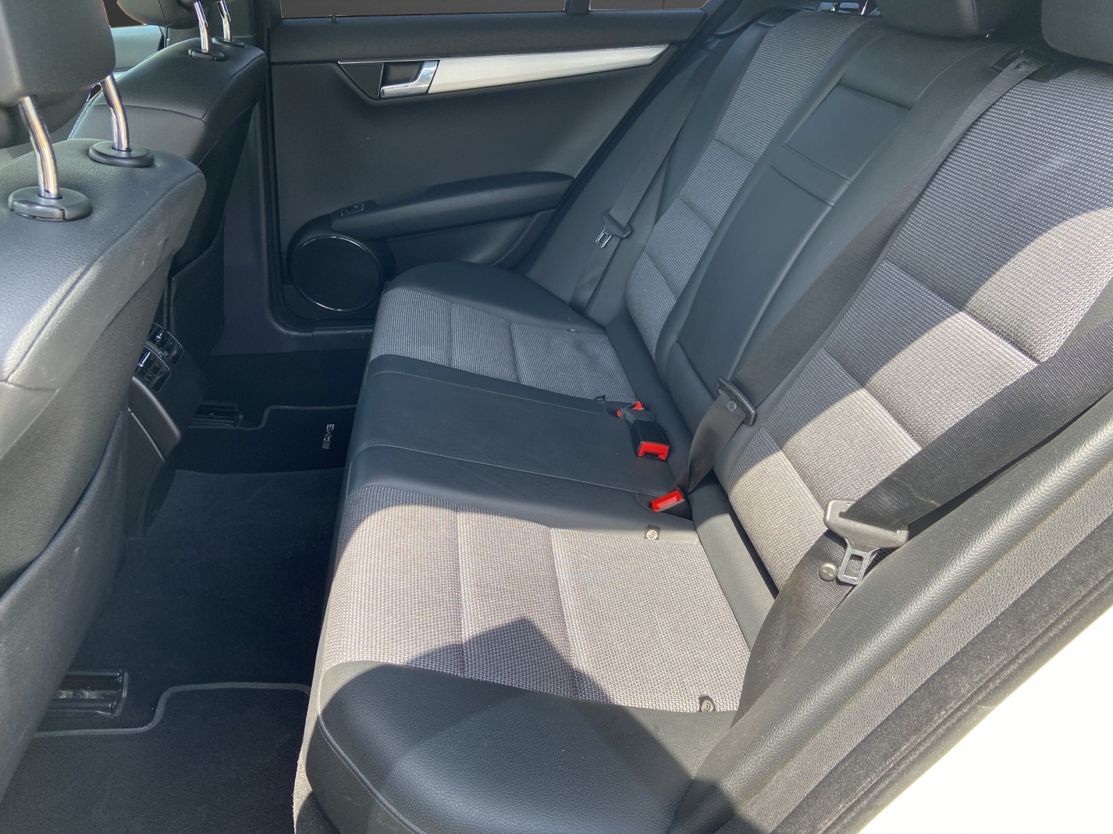 MERCEDES-BENZ C 180 Kompressor White Star Automatic-image-9