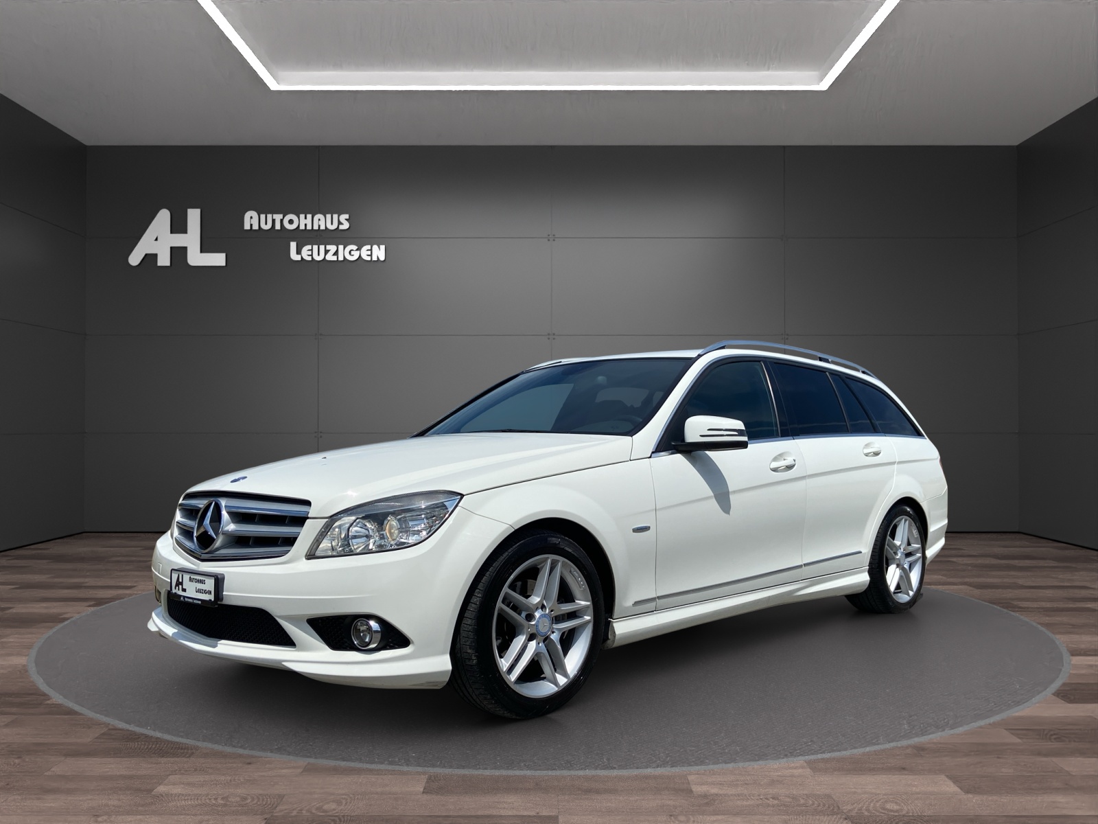 MERCEDES-BENZ C 180 Kompressor White Star Automatic-image-0