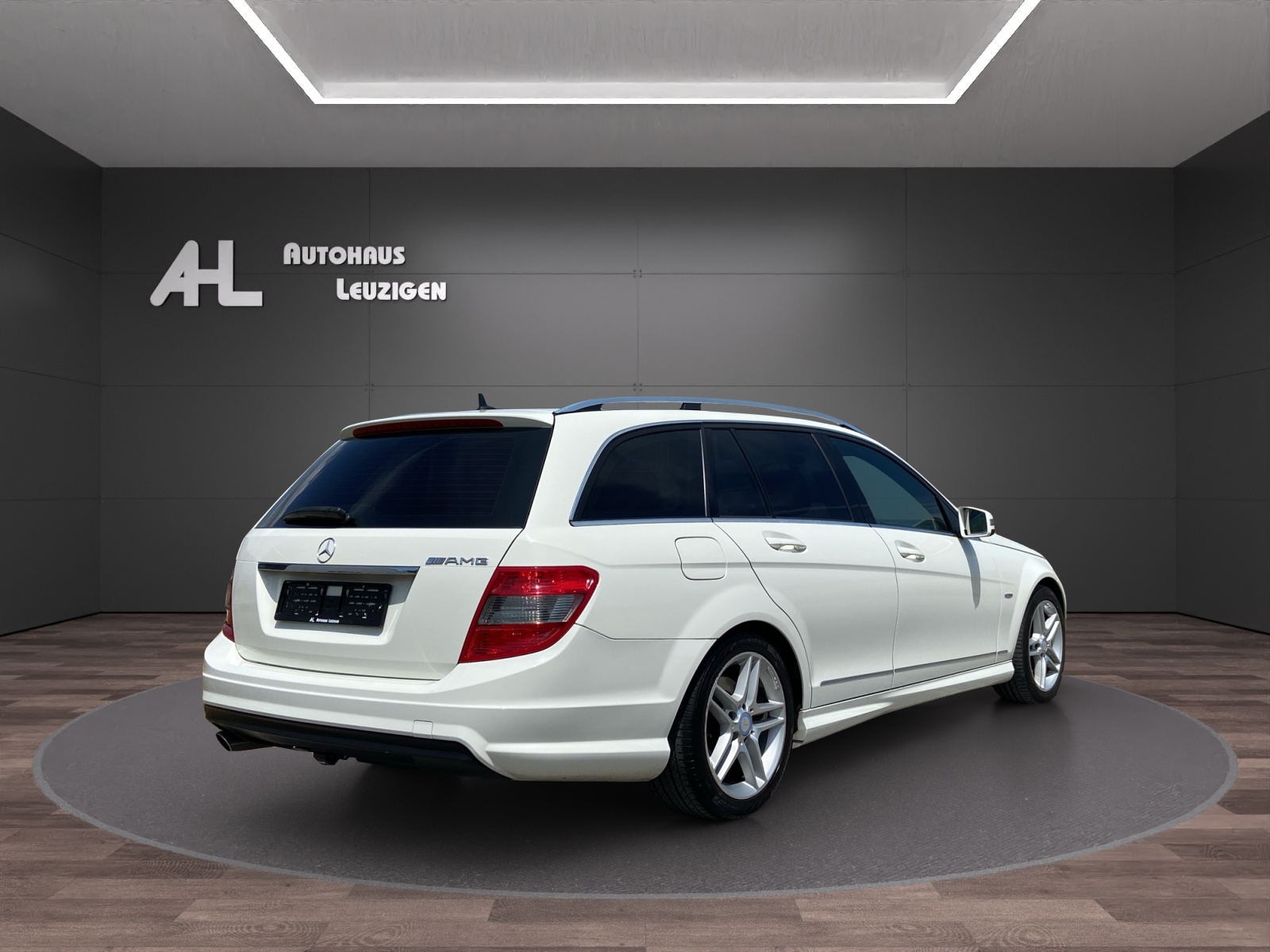 MERCEDES-BENZ C 180 Kompressor White Star Automatic-image-4
