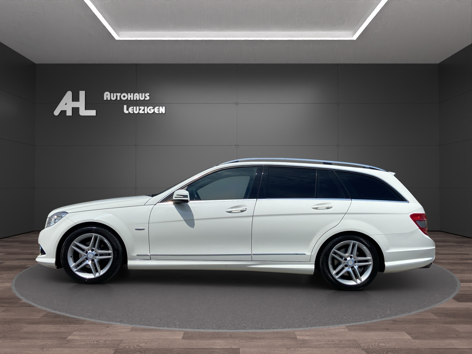 MERCEDES-BENZ C 180 Kompressor White Star Automatic-image-1