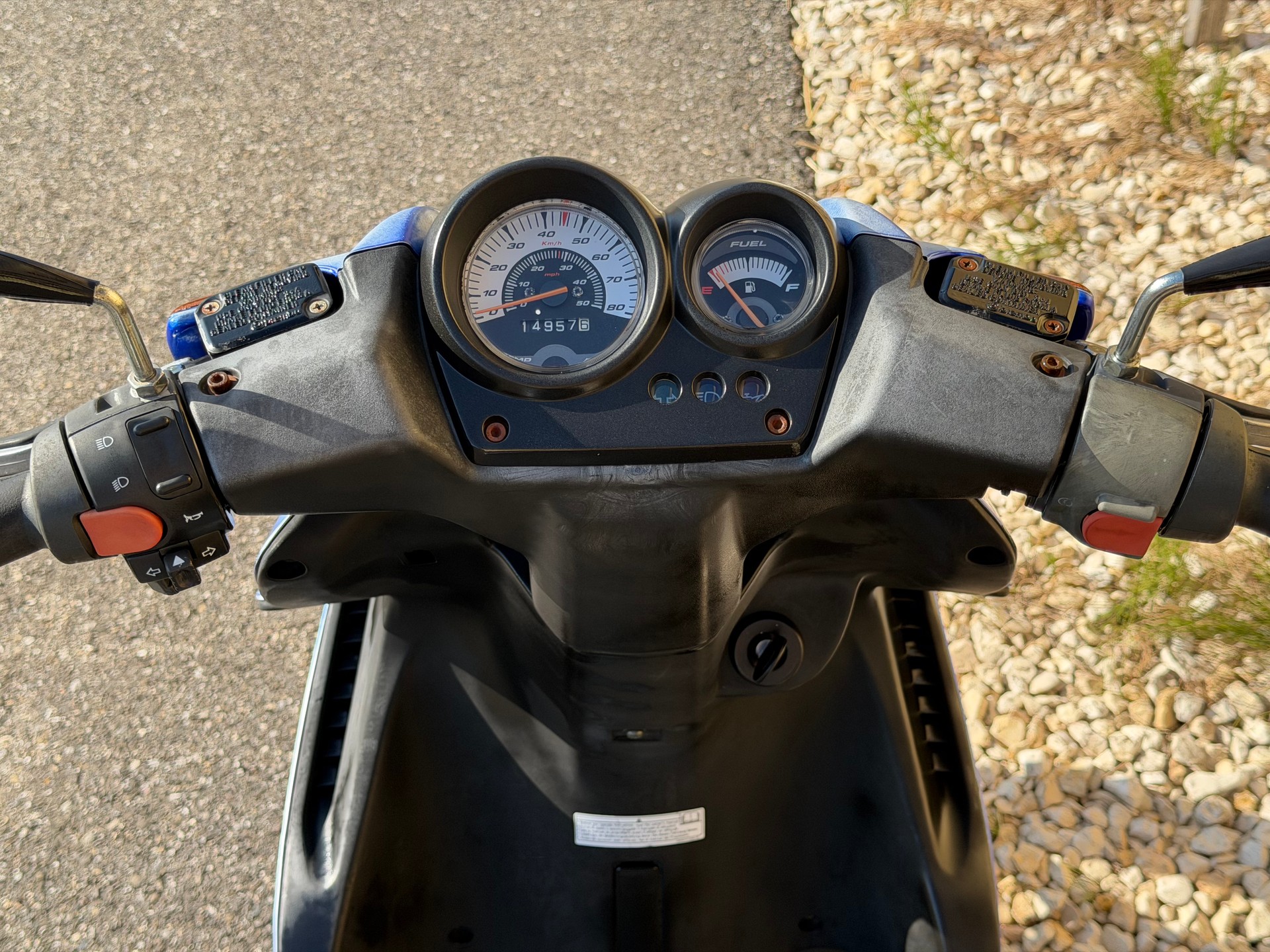 YAMAHA Aerox R YQ 50-image-15