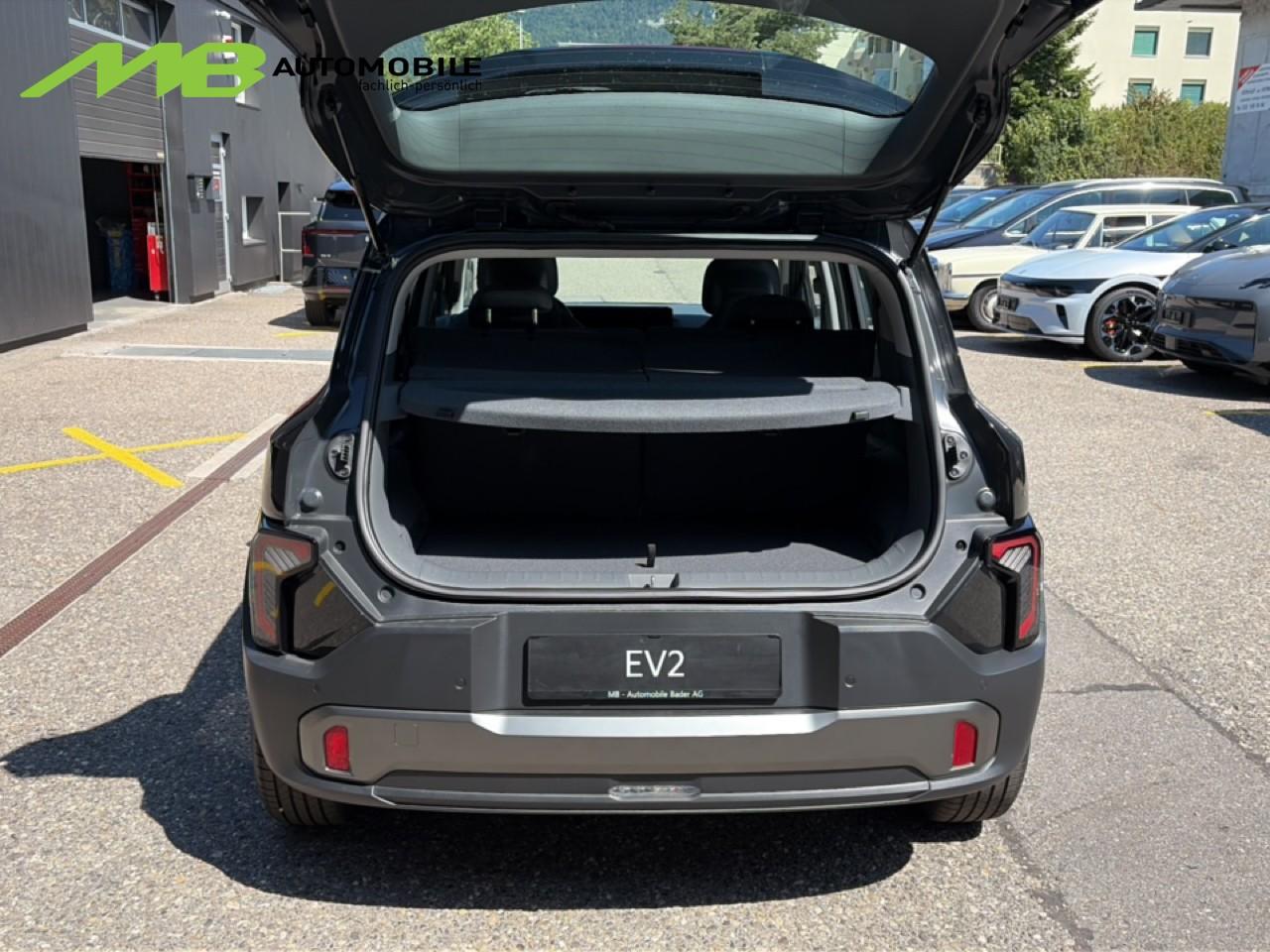 KIA EV2 61 kWh Air 4P-image-6