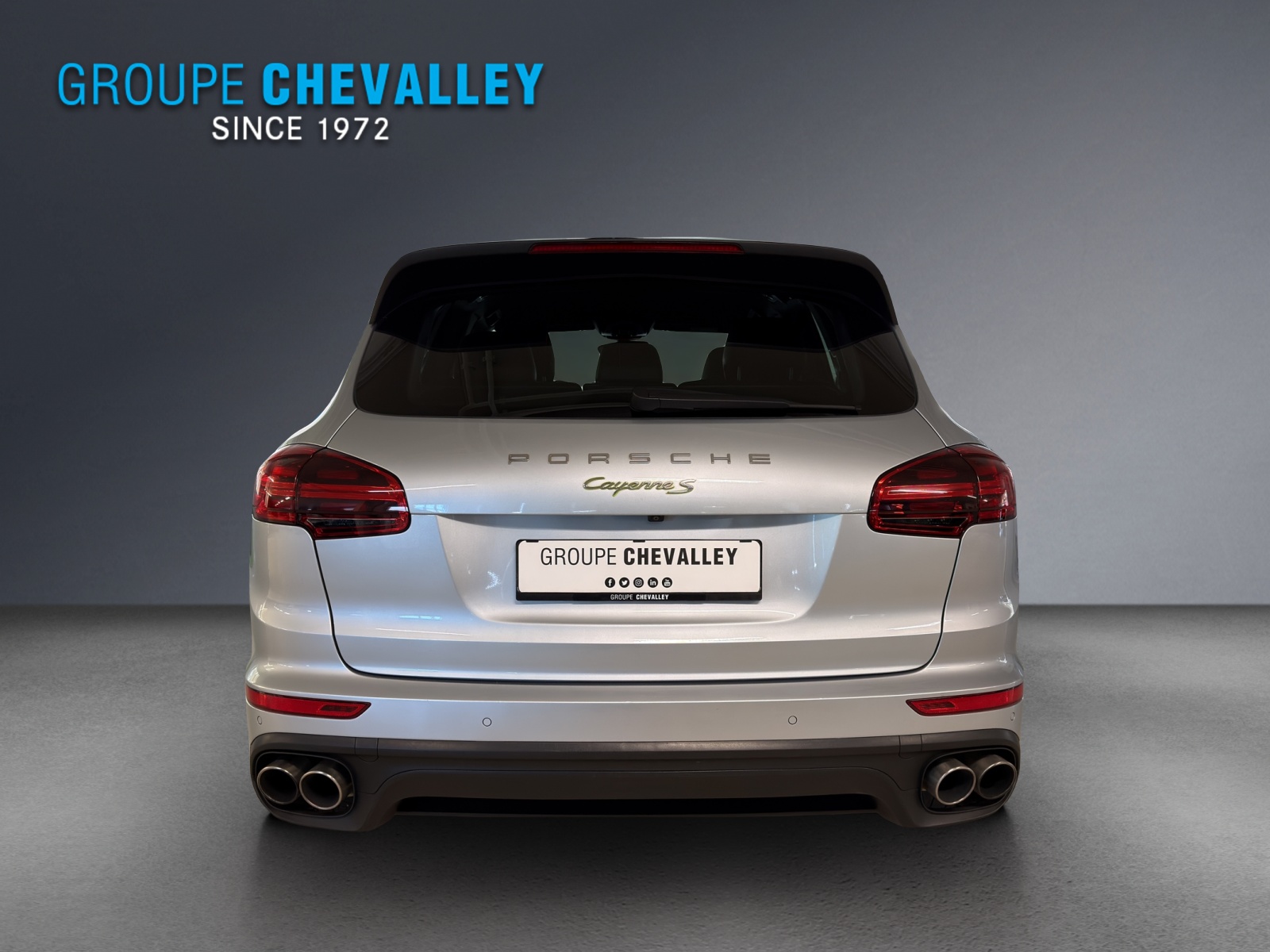 PORSCHE Cayenne S E-Hybrid Pla.Ed-image-4