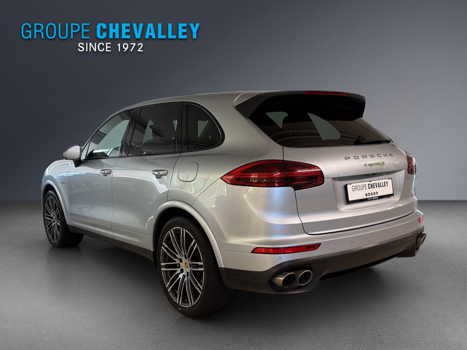 PORSCHE Cayenne S E-Hybrid Pla.Ed-image-3