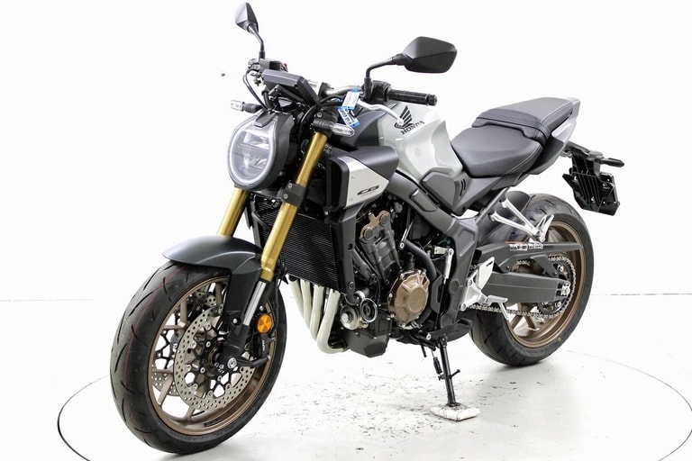 HONDA CB 650 R ABS E-Clutch-showroom-element-2