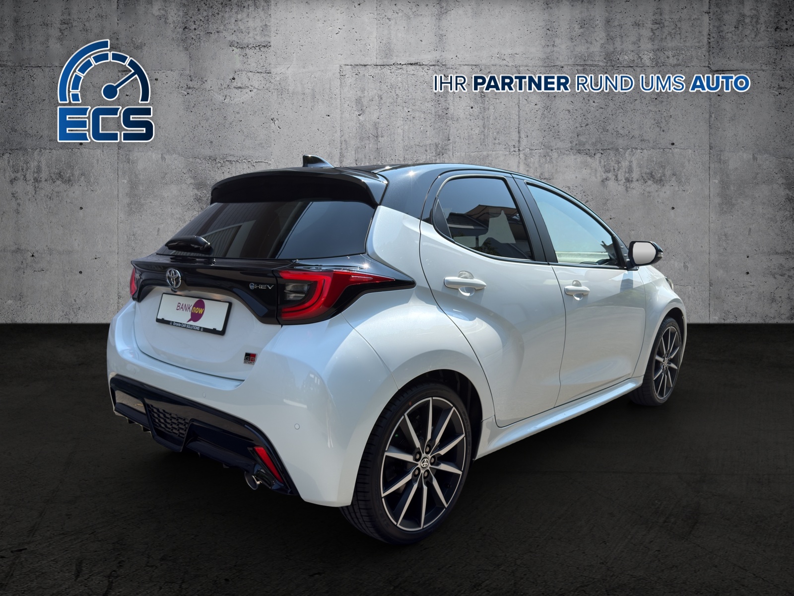 TOYOTA Yaris 1.5 VVT-i HSD GR Sport *10 Jahre Garantie*-image-2