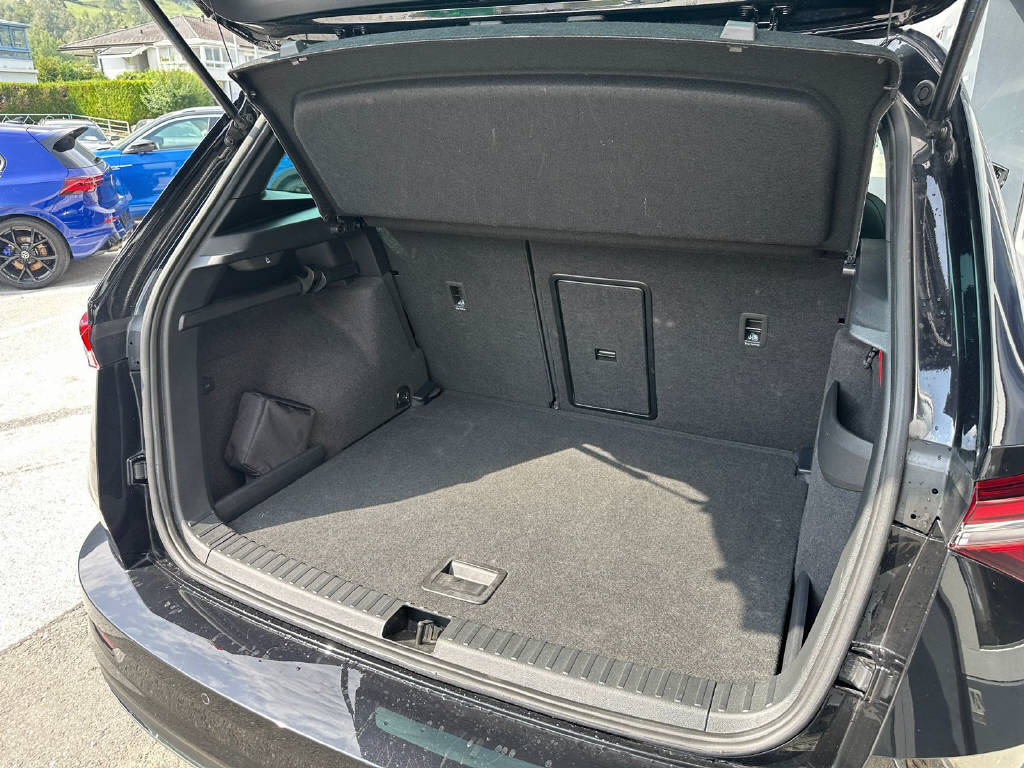 SKODA Karoq 2.0 TSI SportLine 4x4 DSG-image-14