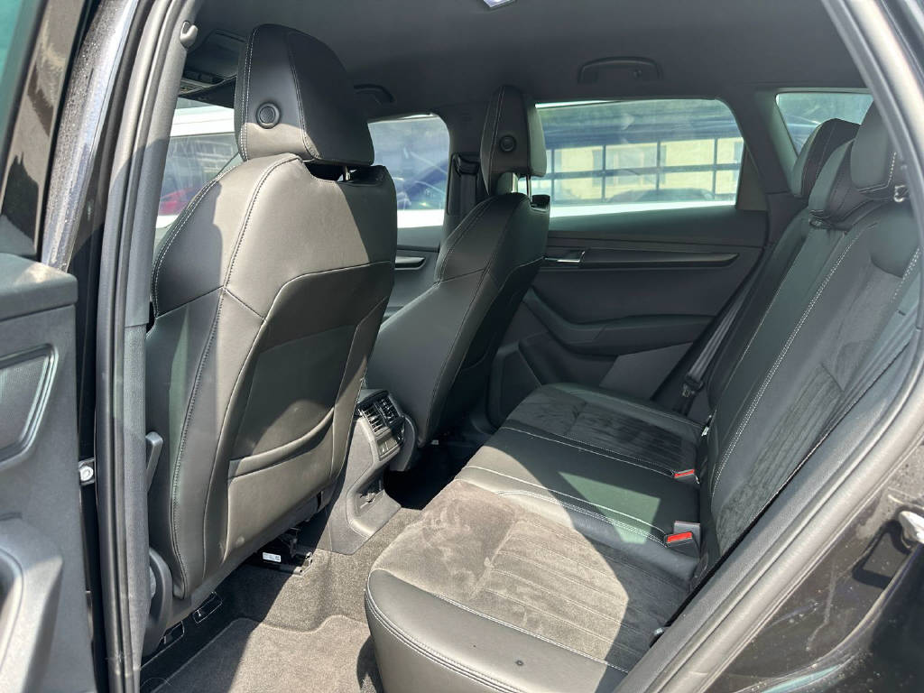 SKODA Karoq 2.0 TSI SportLine 4x4 DSG-image-7