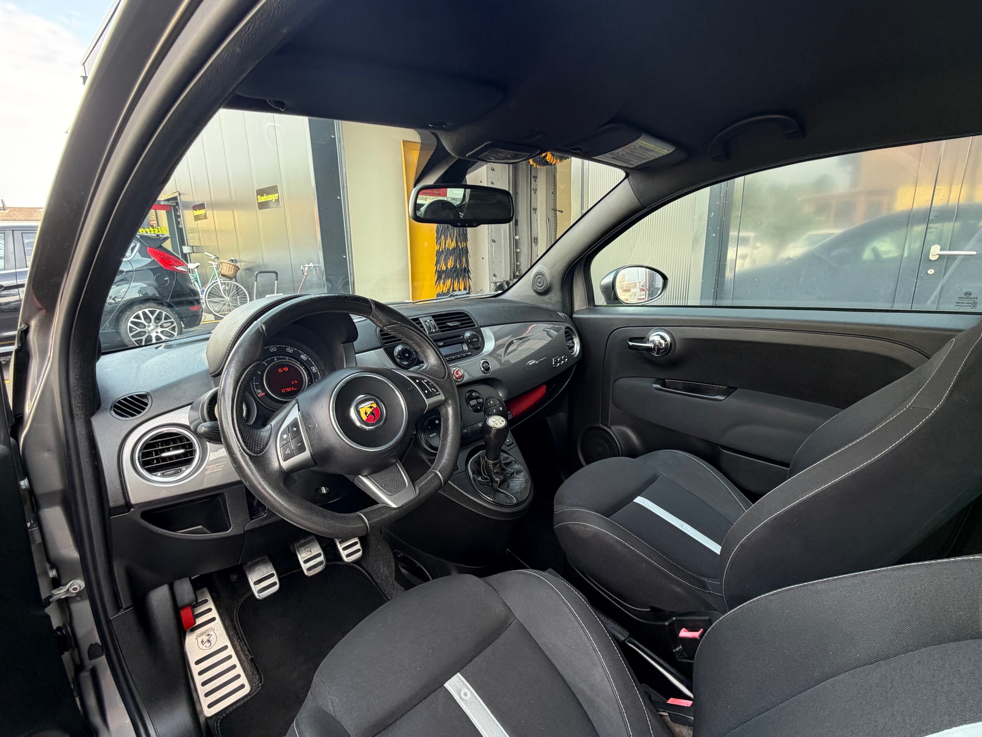 FIAT 500 1.4 16V Turbo Abarth-image-8