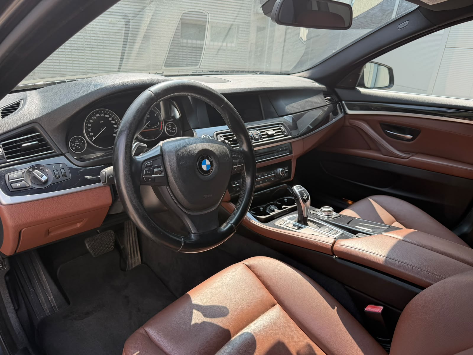 BMW 530d xDrive Touring Steptronic-image-6