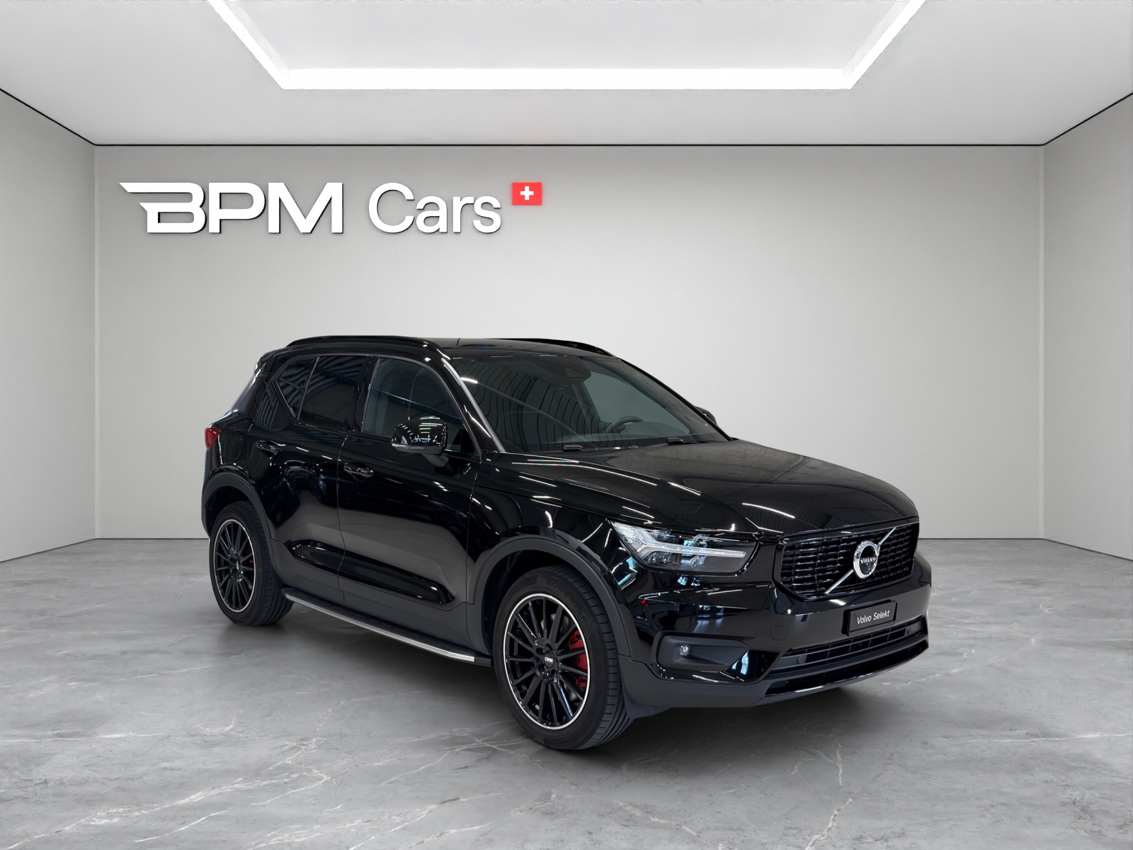 VOLVO XC40 1.5 T4 PiH R-Design-showroom-element-2