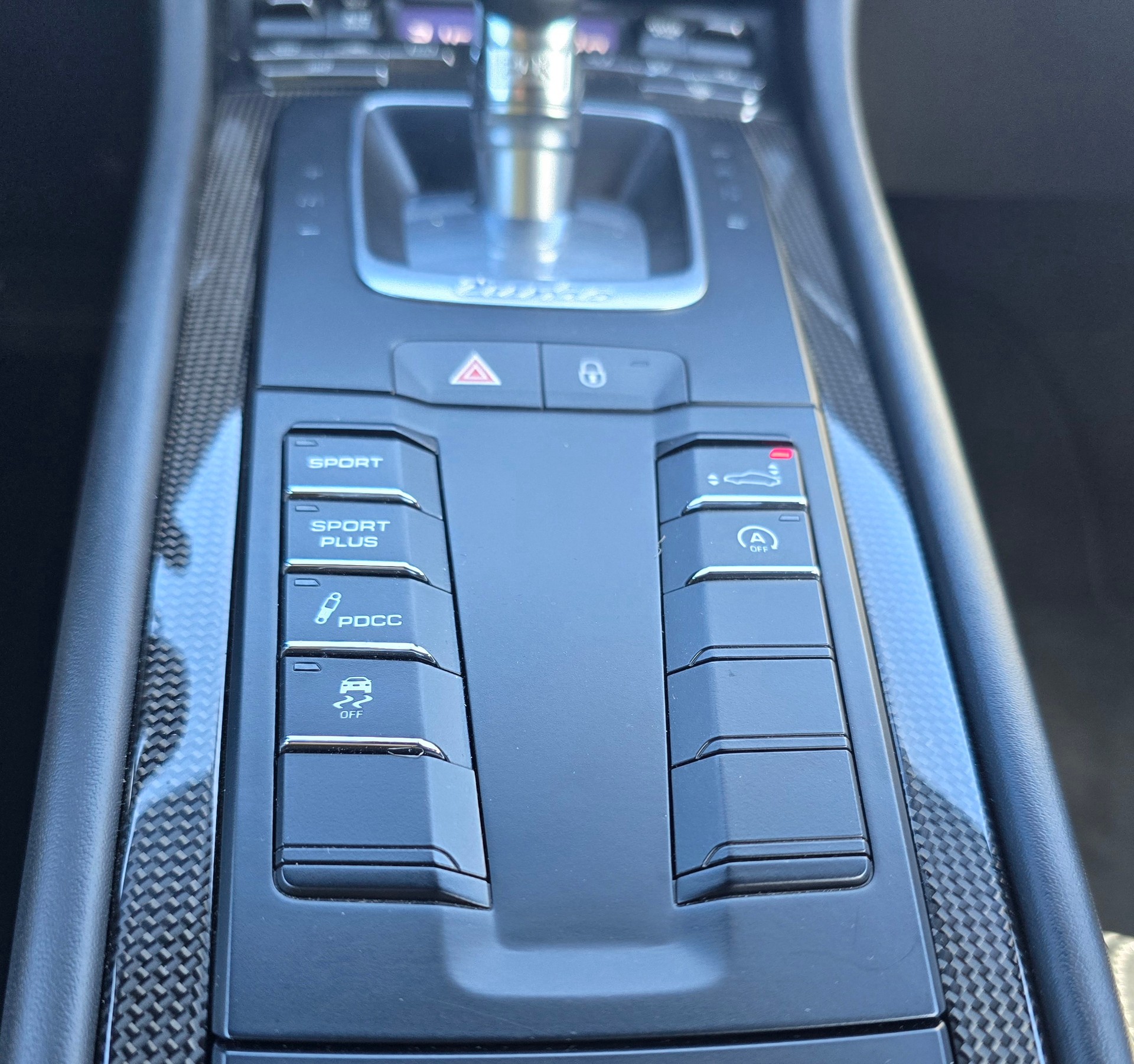 PORSCHE 911 Turbo S PDK-image-15
