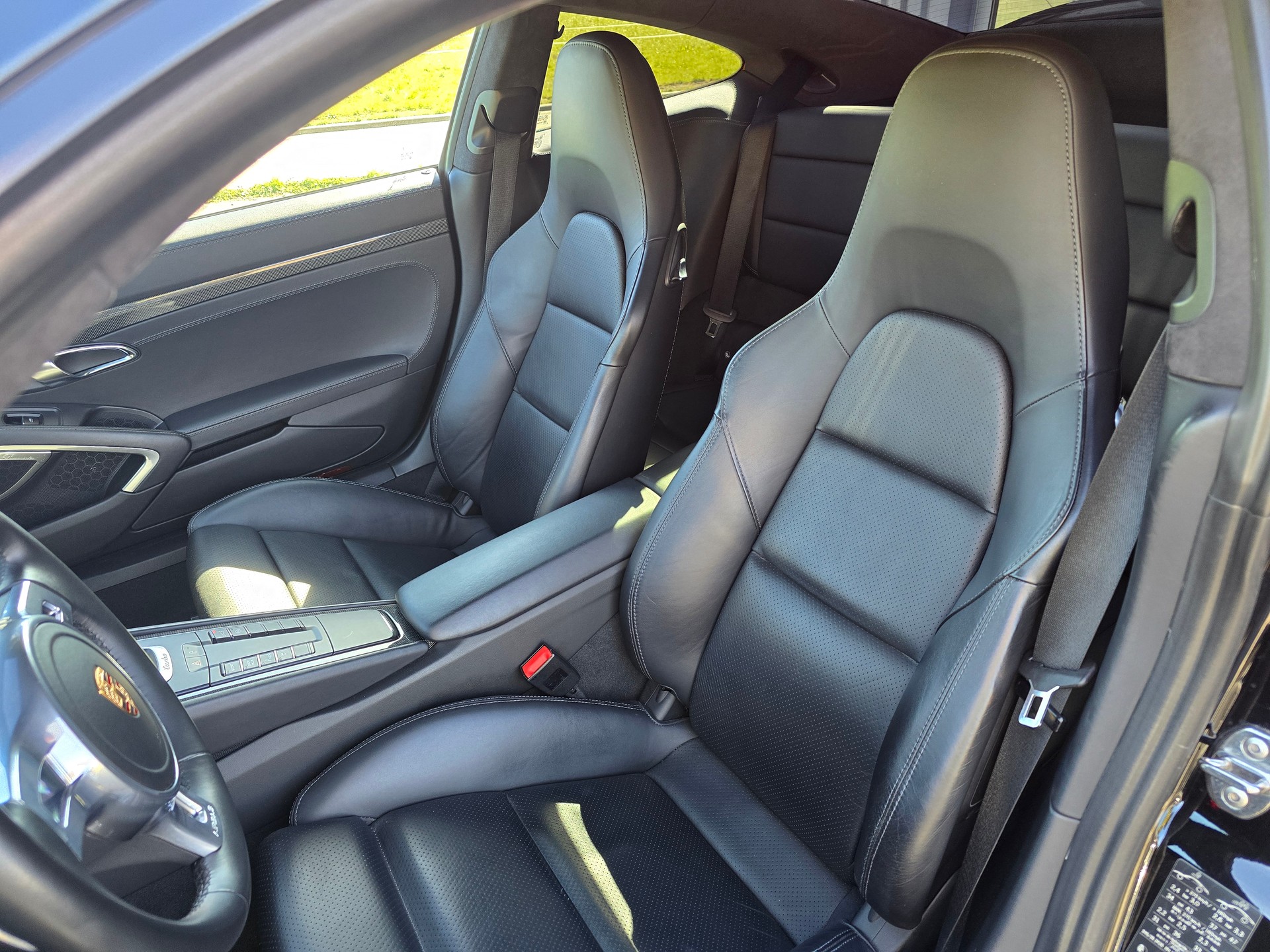PORSCHE 911 Turbo S PDK-image-13
