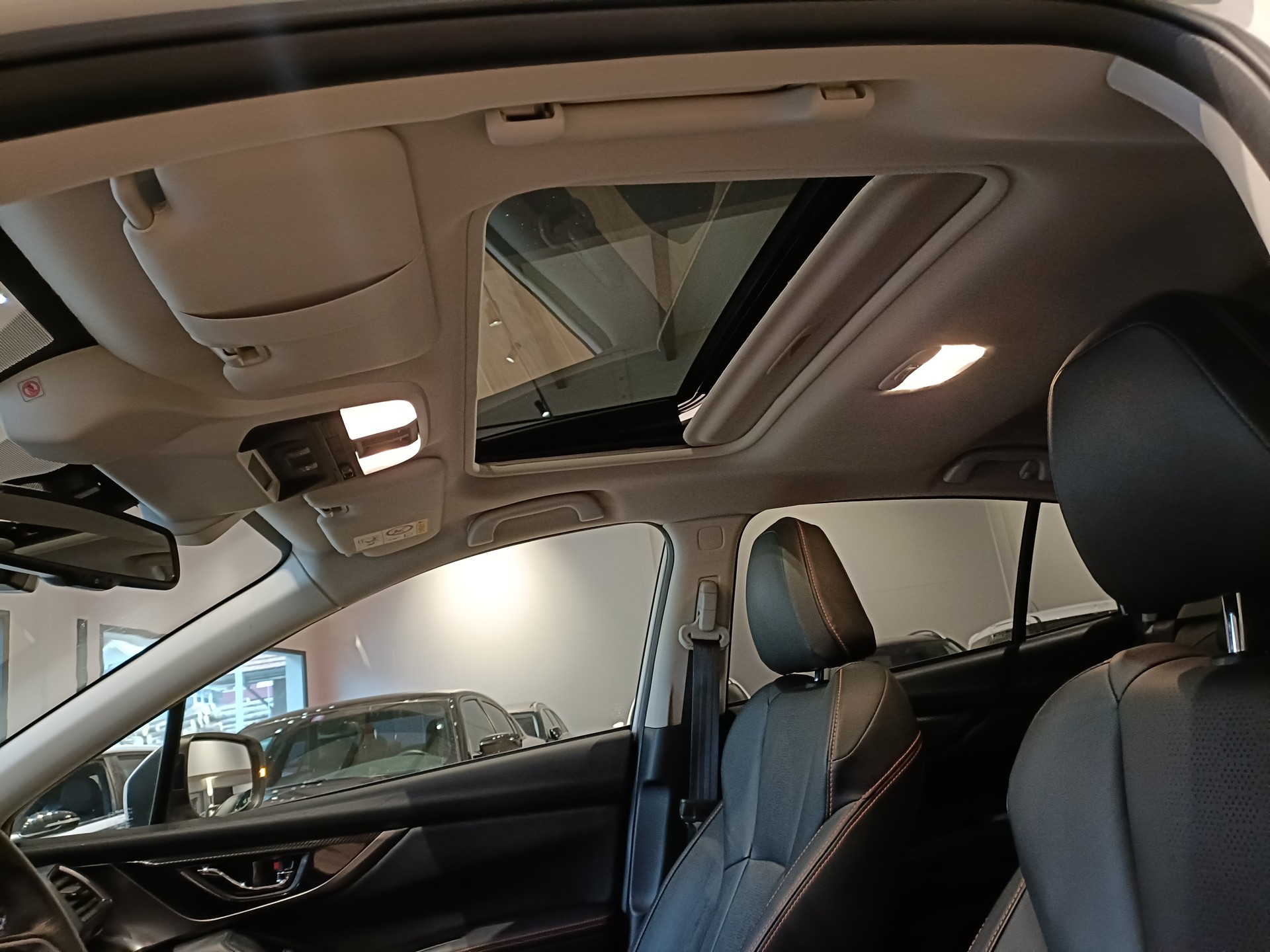 SUBARU XV 2.0 Luxury AWD Lineartronic🔥🔥🔥-image-17