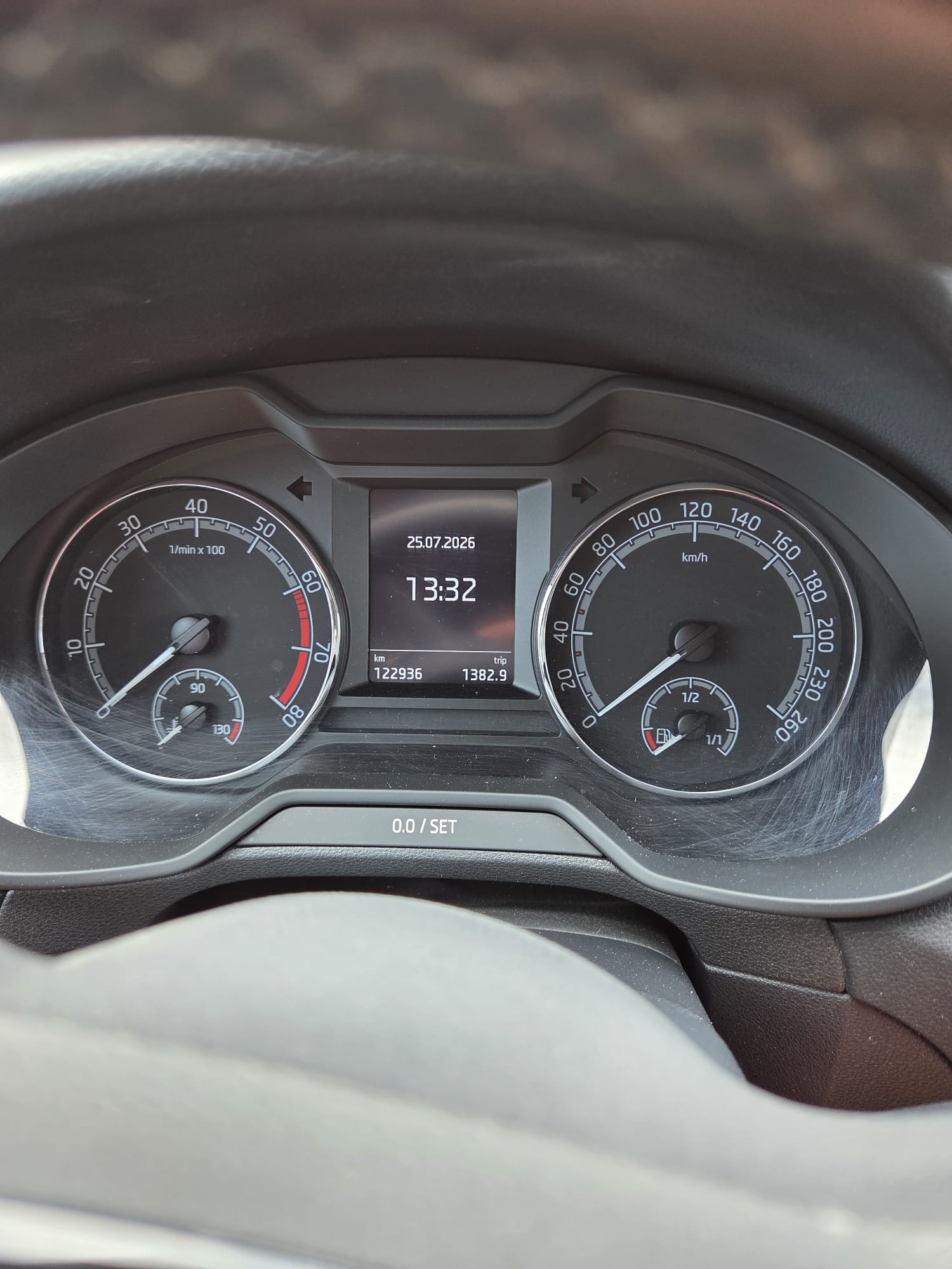 SKODA Octavia Combi 2.0 TSI Ambition 4x4 DSG-image-10