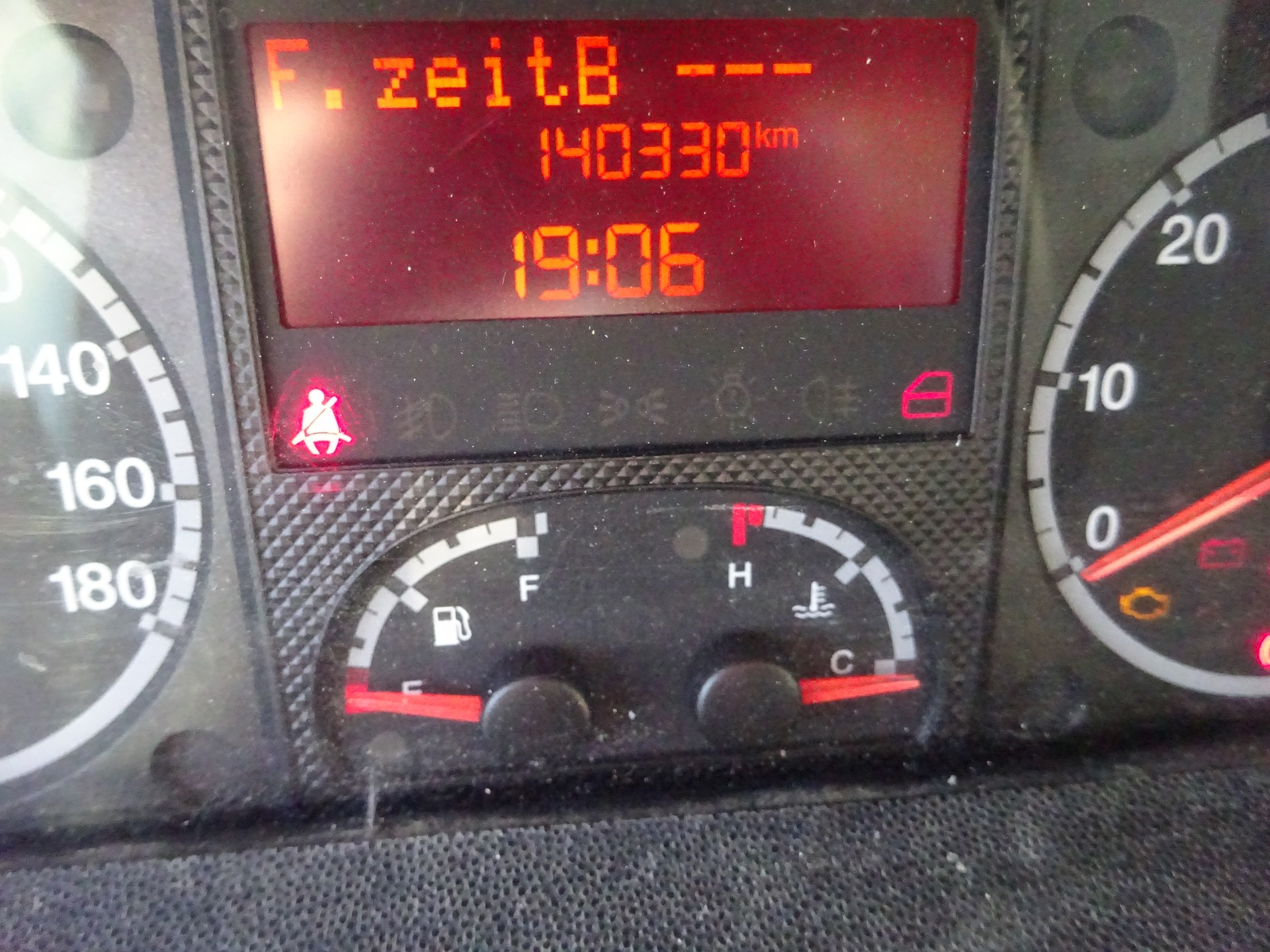 PEUGEOT Boxer 2.2 HDI 330 L1 - EURO B5b - 6 GANG- STARTET NICHT!!!!-image-12