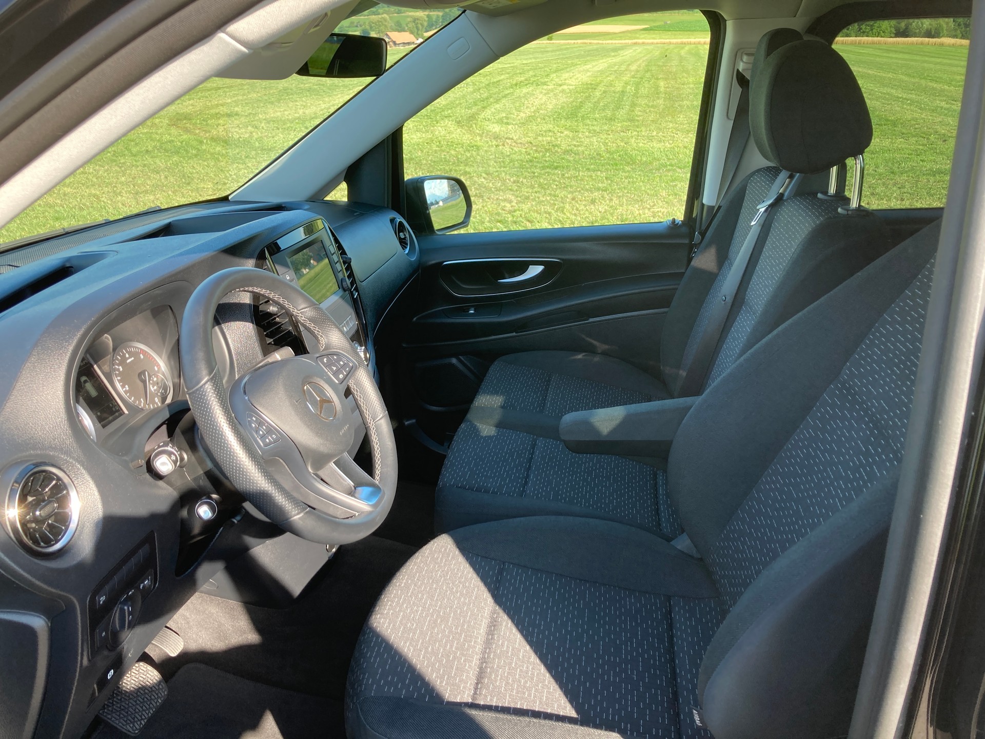 MERCEDES-BENZ Vito 116 CDI Tourer 4Matic 9G-Tronic 9 Sitzer-image-8