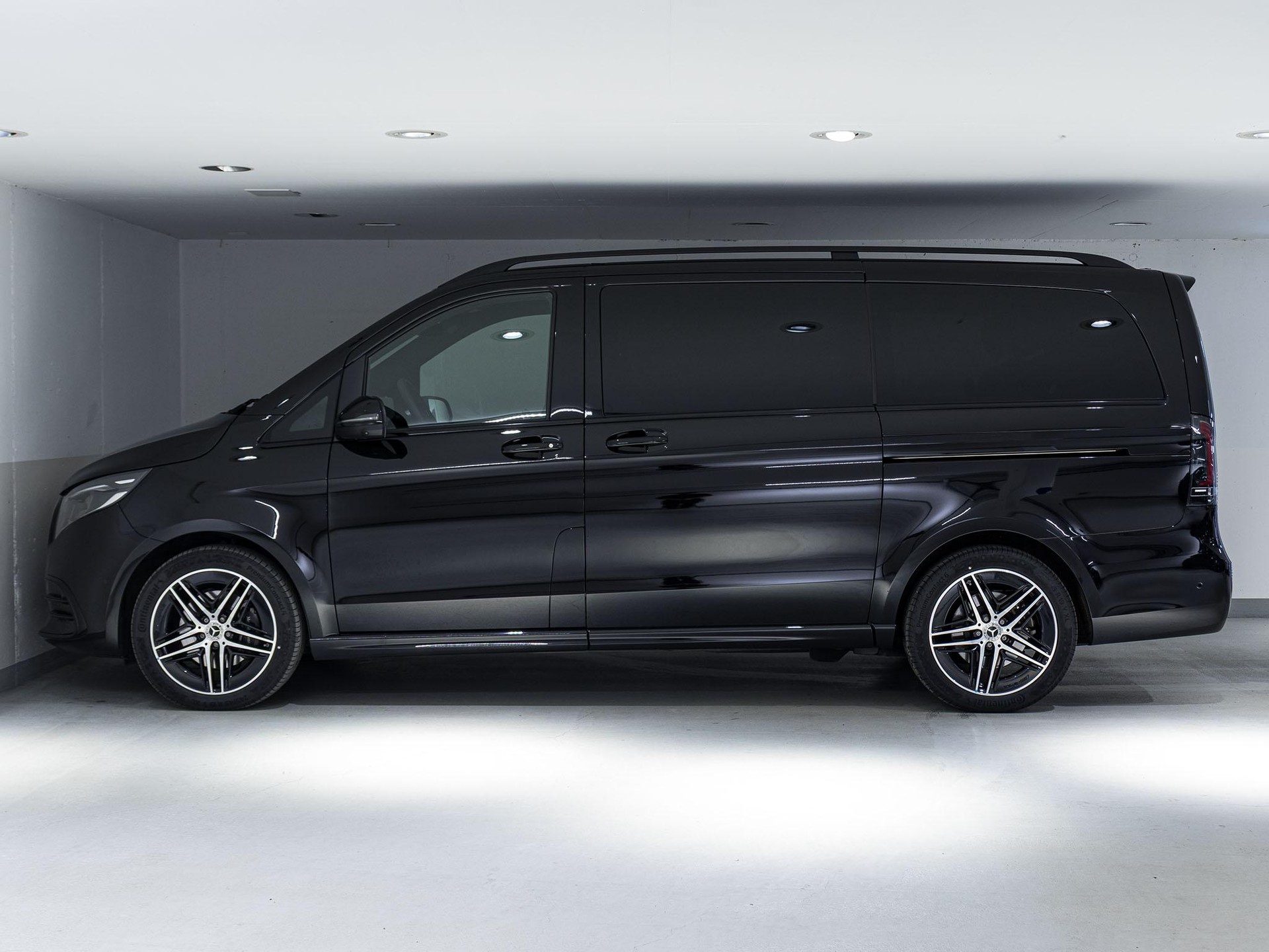 MERCEDES-BENZ V 300 d 4MATIC EXCLUSIVE L-image-4